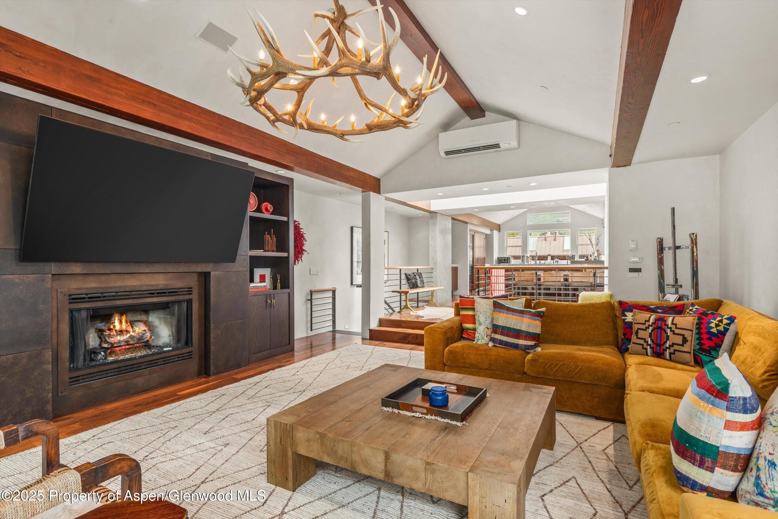 706 E Hyman Avenue, Aspen, CO 81611 - Photo 3
