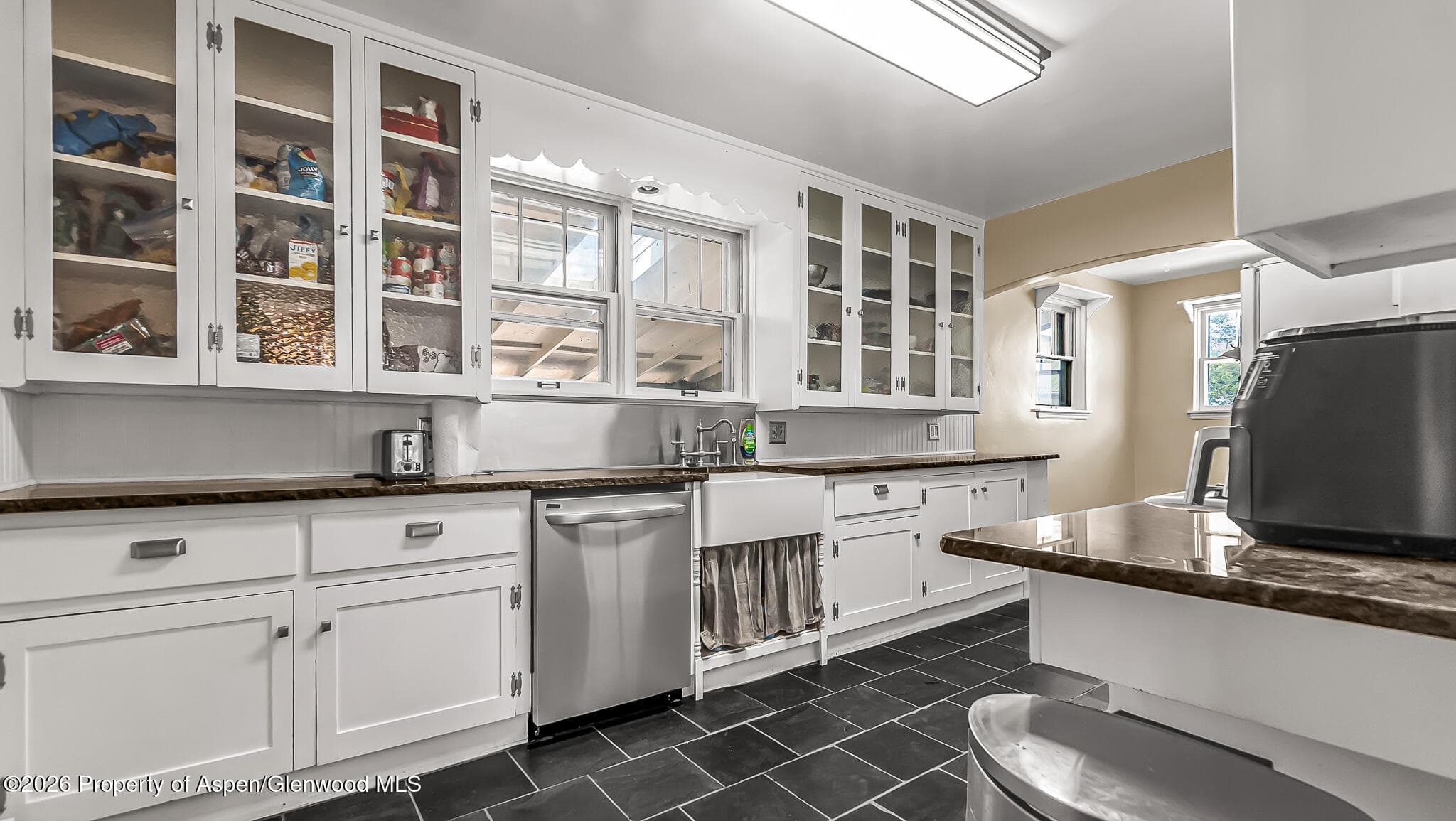 208 E 3rd Street, Parachute, CO 81635 - Photo 6