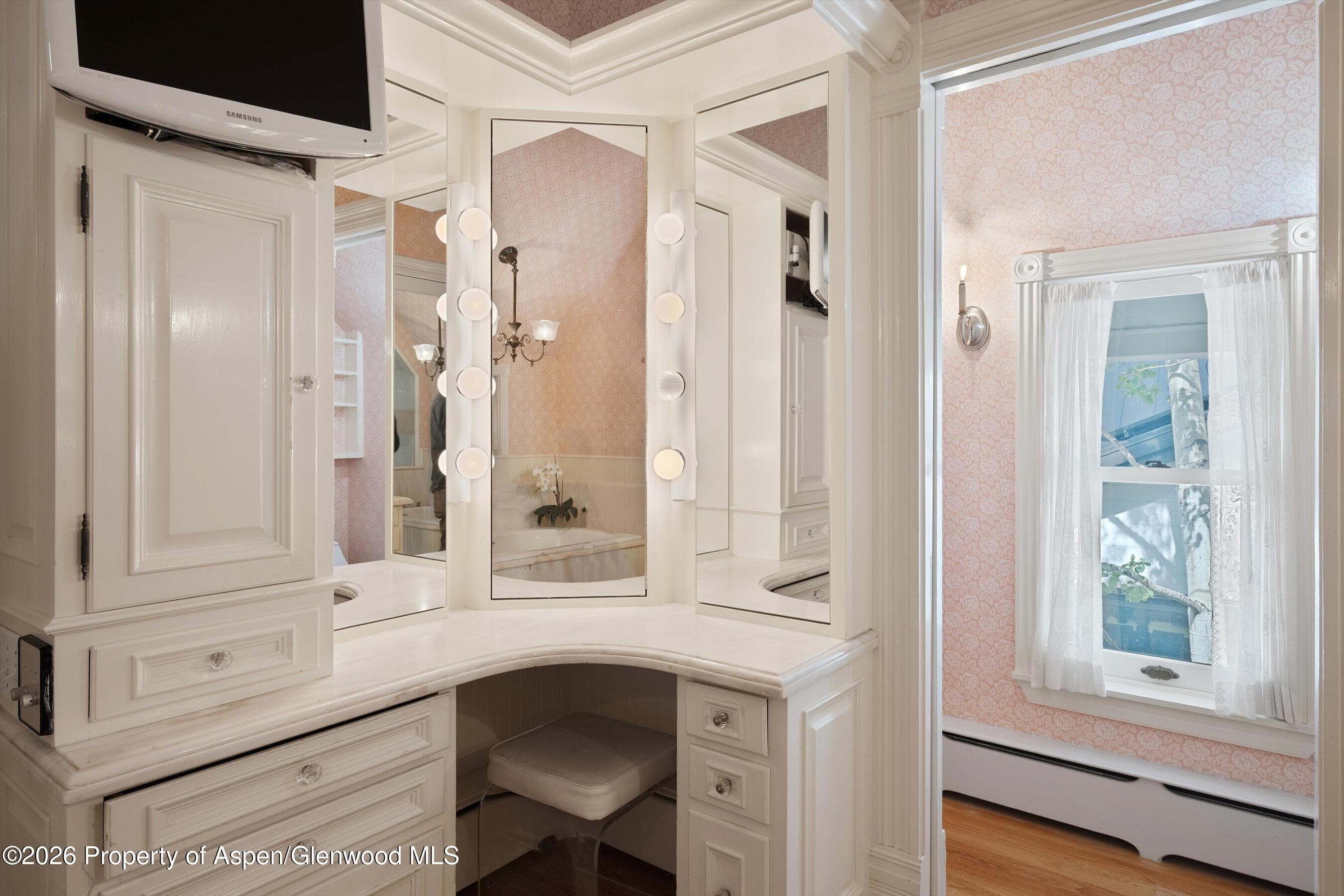 715 W Smuggler Street, Aspen, CO 81611 - Photo 26