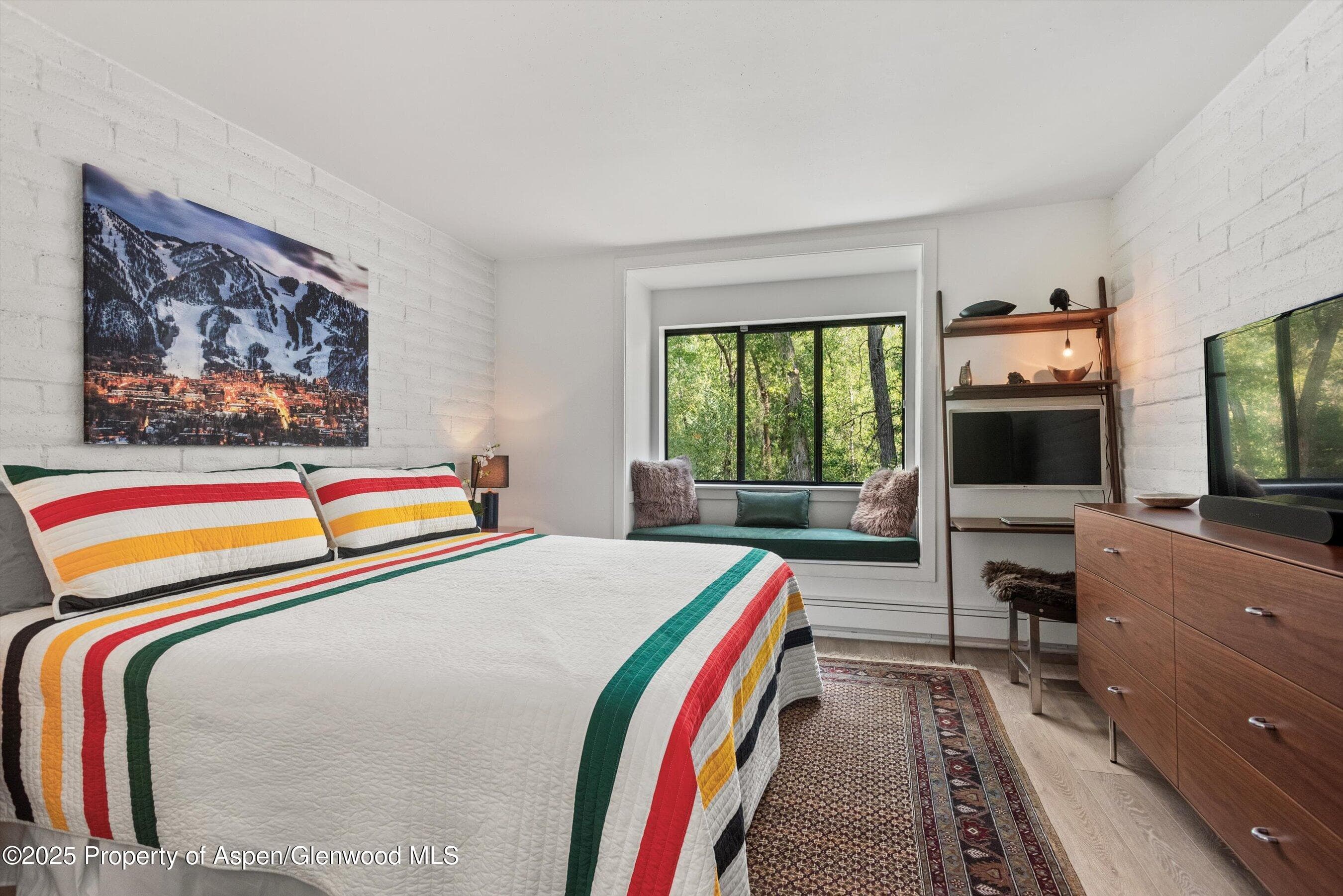 332 Vine Street - Photo 8