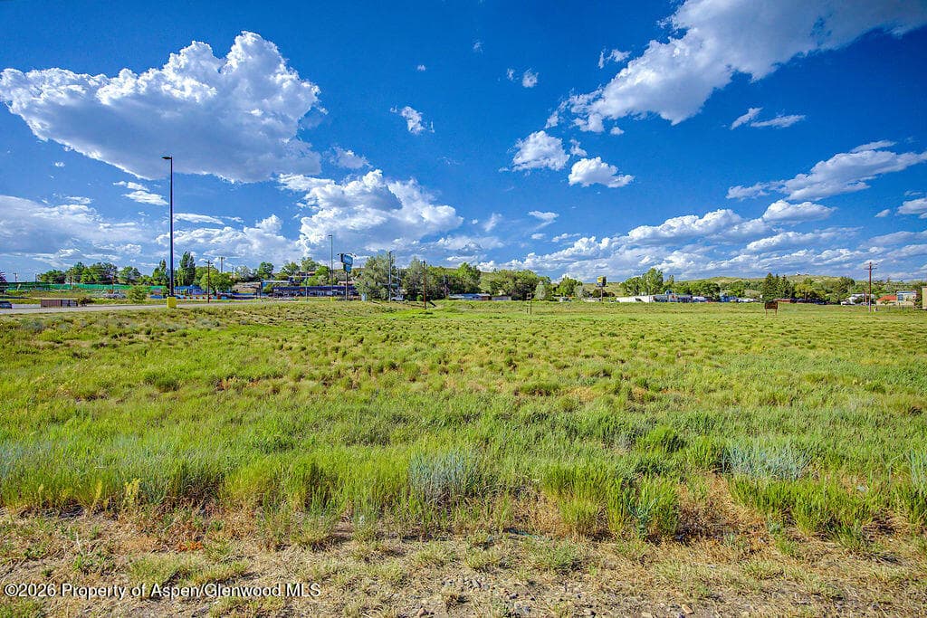 1950 W Victory Way, Craig, CO 81625 - Photo 6