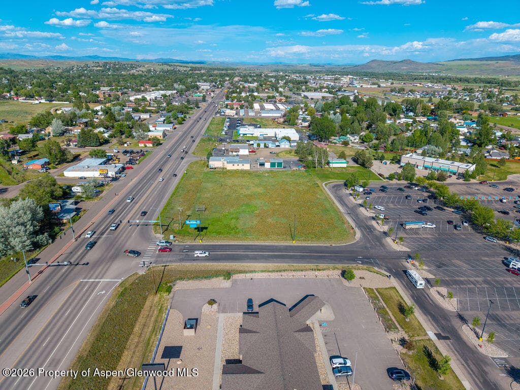 1950 W Victory Way, Craig, CO 81625 - Photo 12