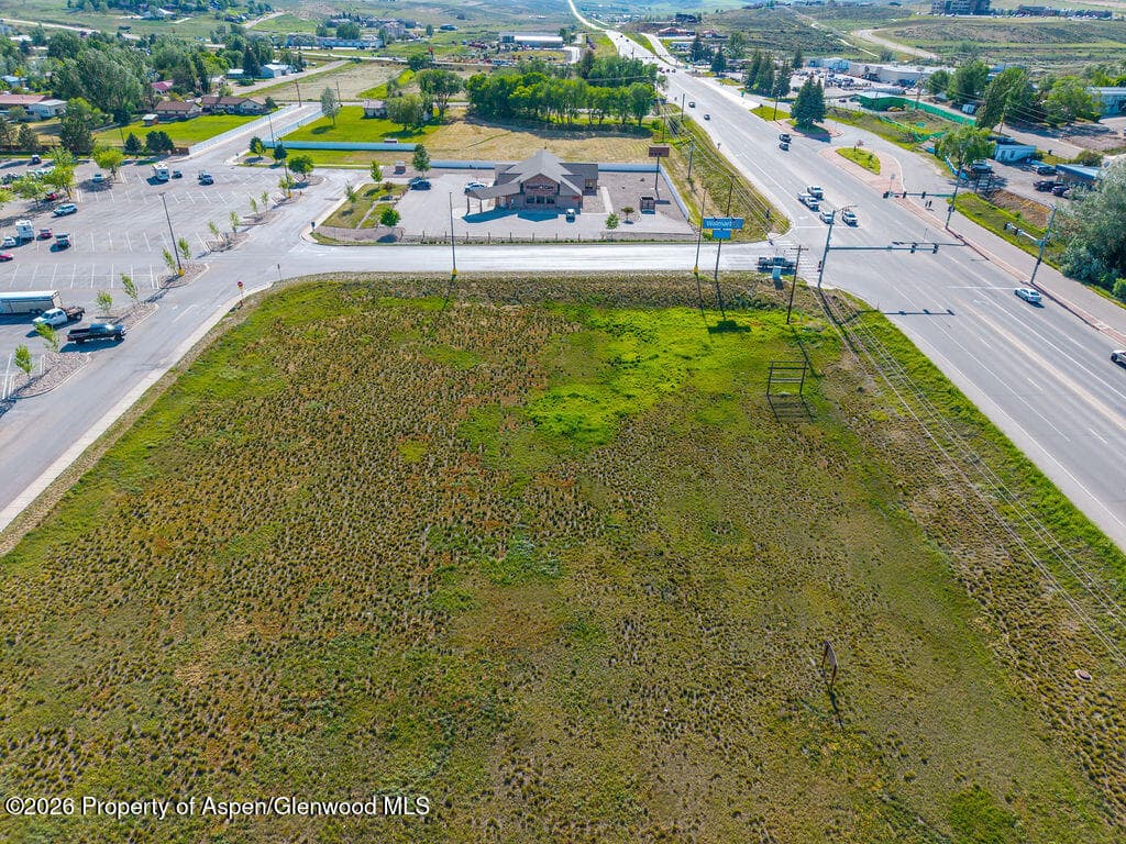 1950 W Victory Way, Craig, CO 81625 - Photo 15