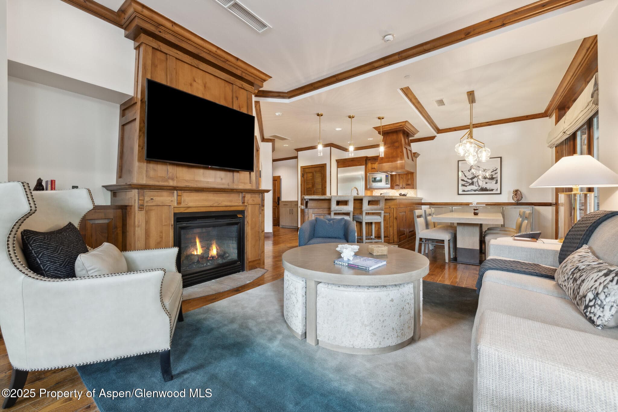 415 E Dean St, Unit 1, Week 29 Street, Aspen, CO 81611 - Photo 2