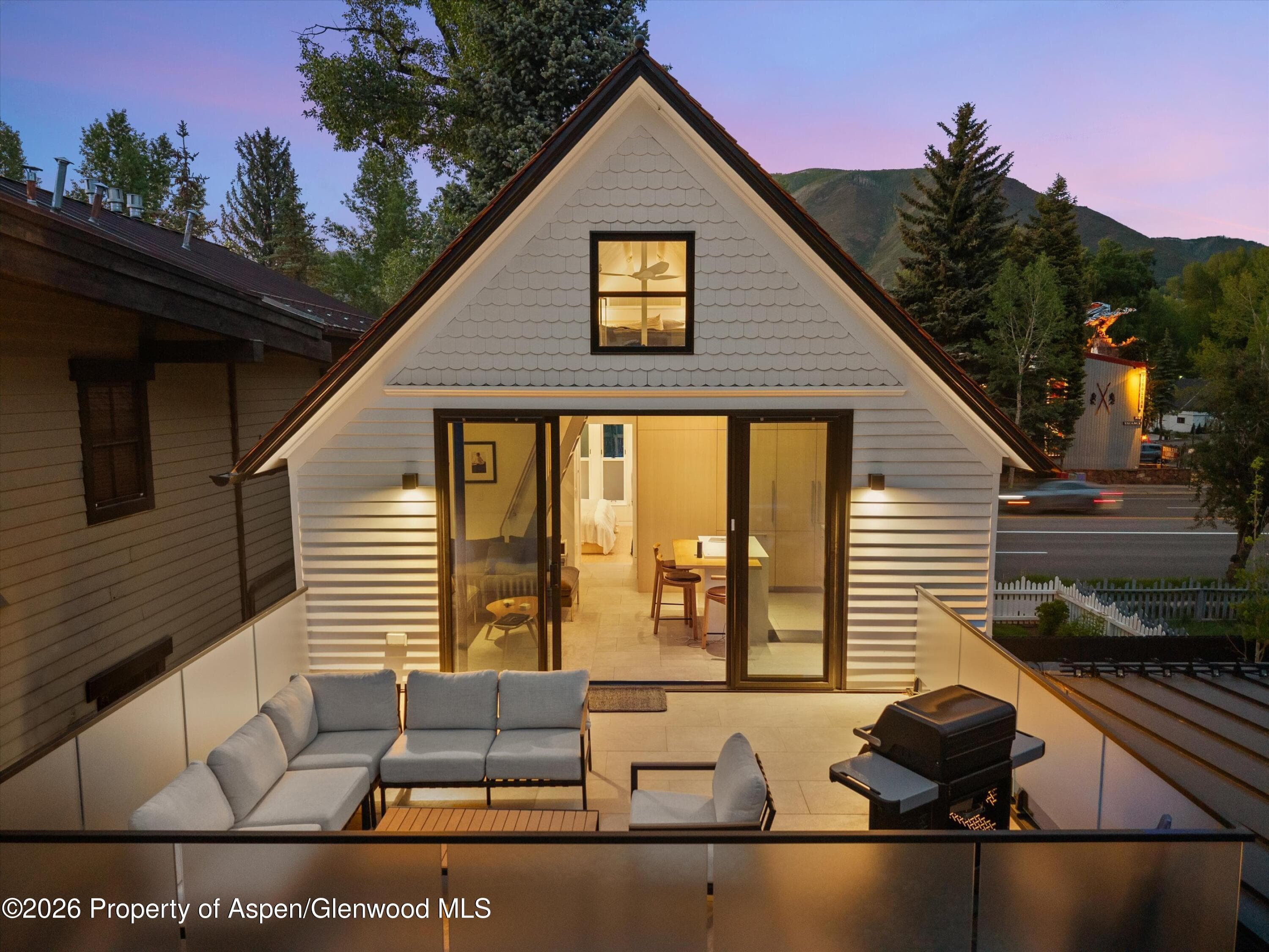 211 W Main Street, Aspen, CO 81611 - Photo 3