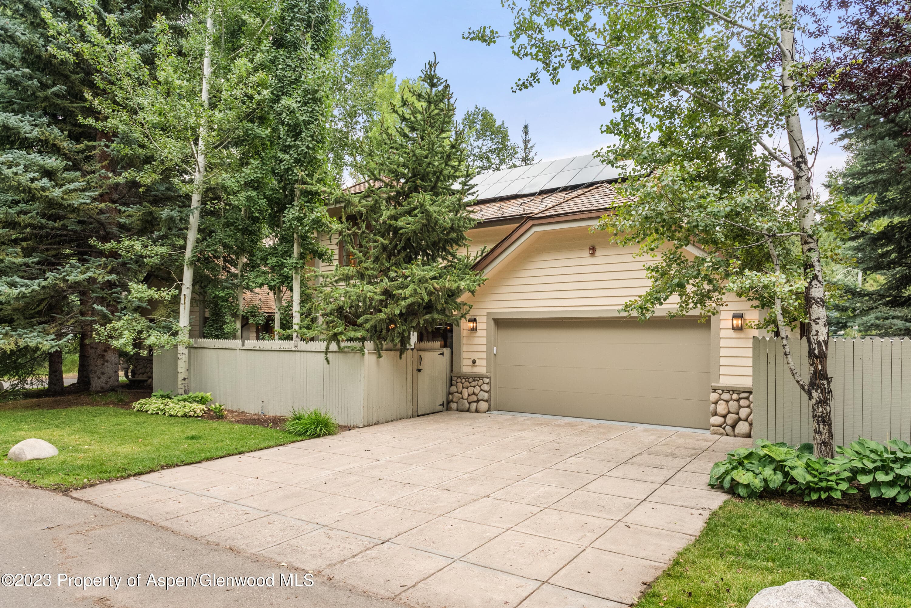 721 W North Street - Photo 7