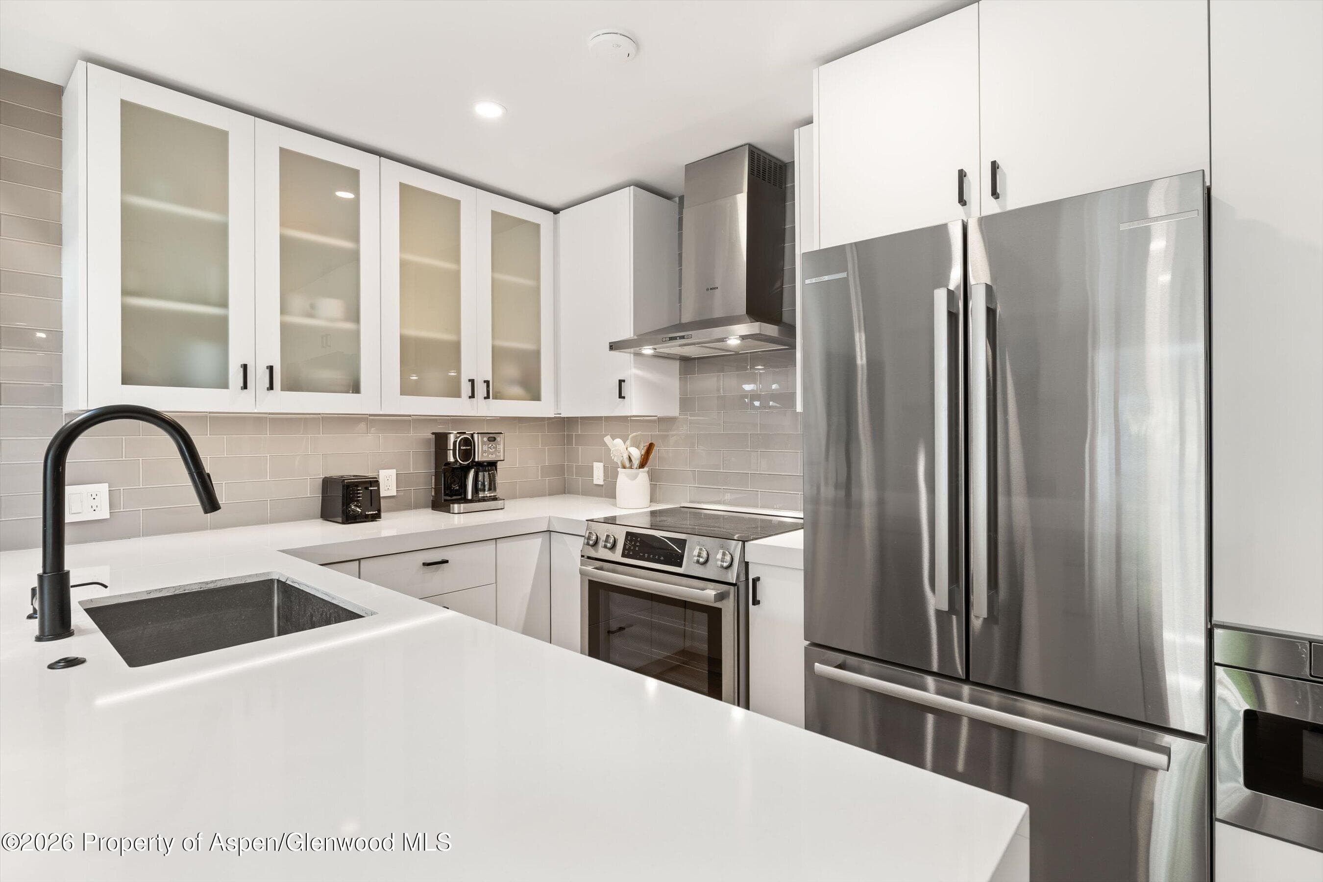 910 W Hallam Street 9 - Photo 11