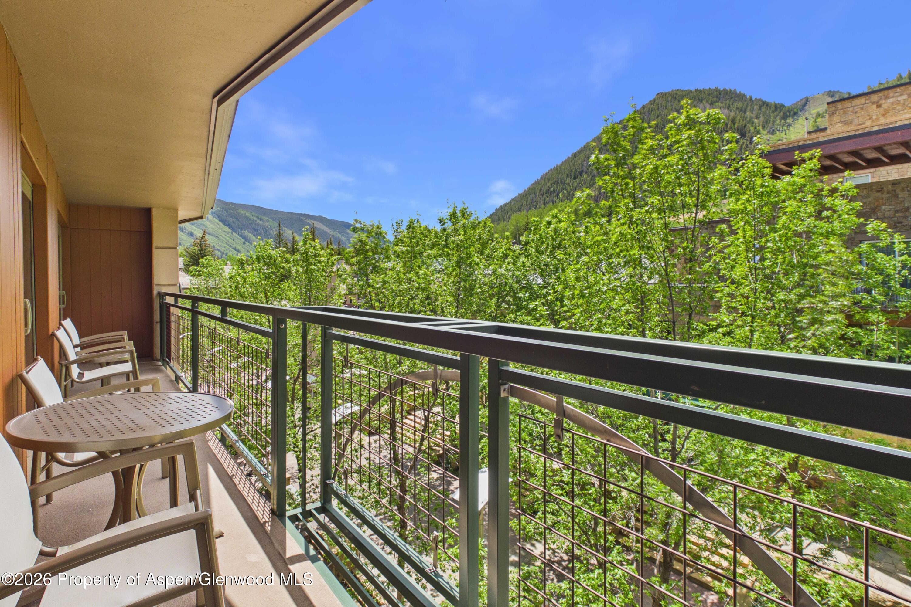 555 E Durant Avenue 4-E, Aspen, CO 81611 - Photo 1