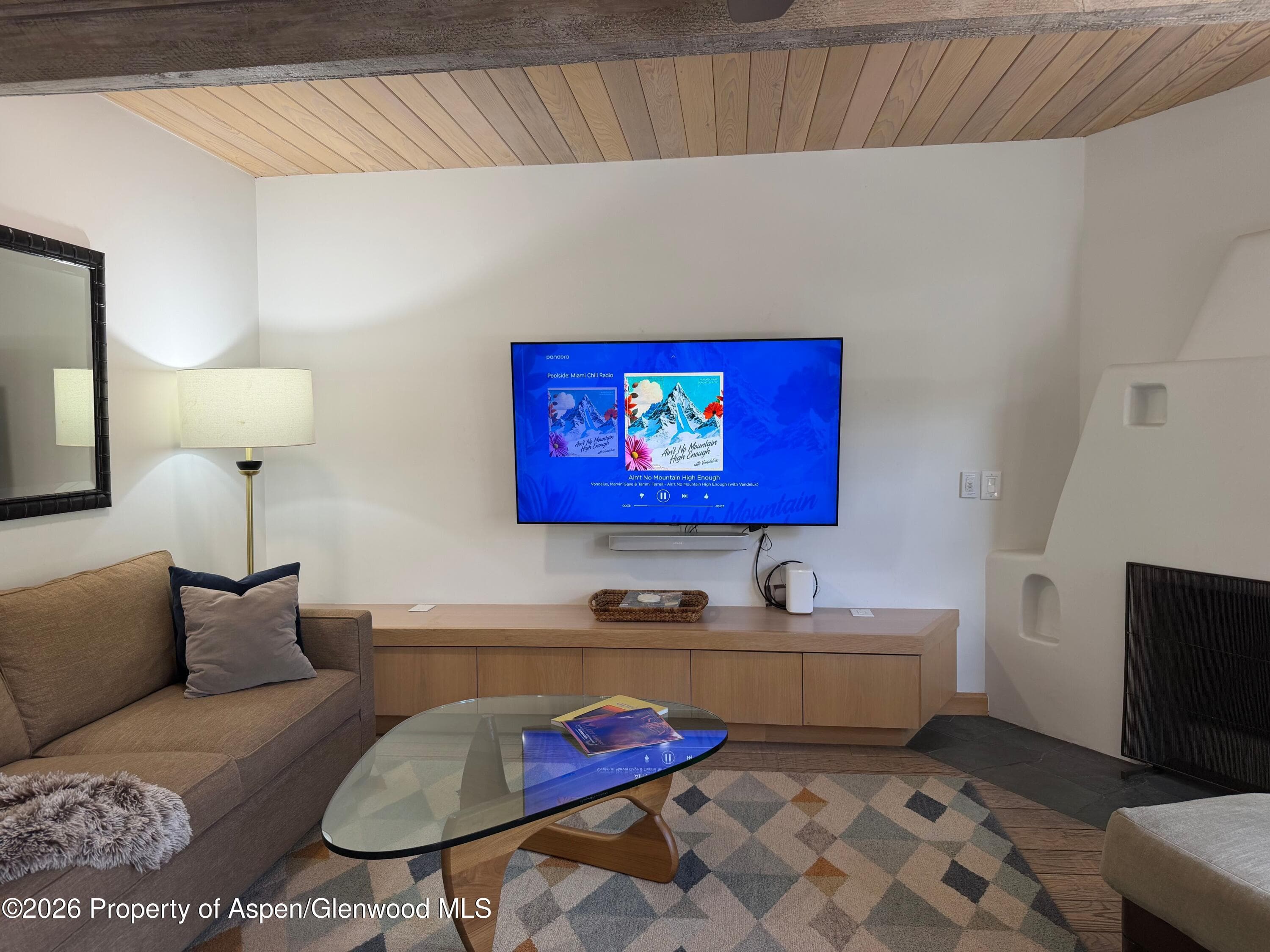 600 E Main Street 406, Aspen, CO 81611 - Photo 2