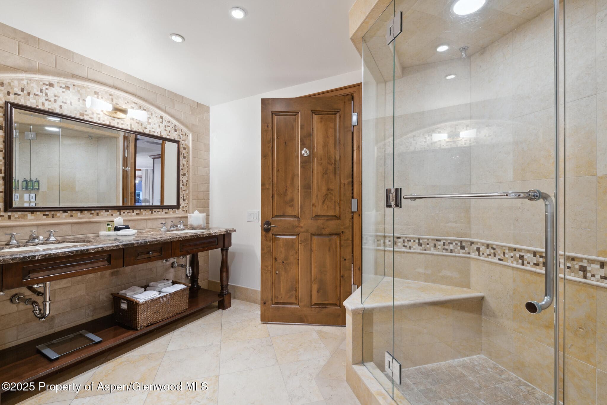 415 E Dean St., Unit 38, Week 33, Aspen, CO 81611 - Photo 15