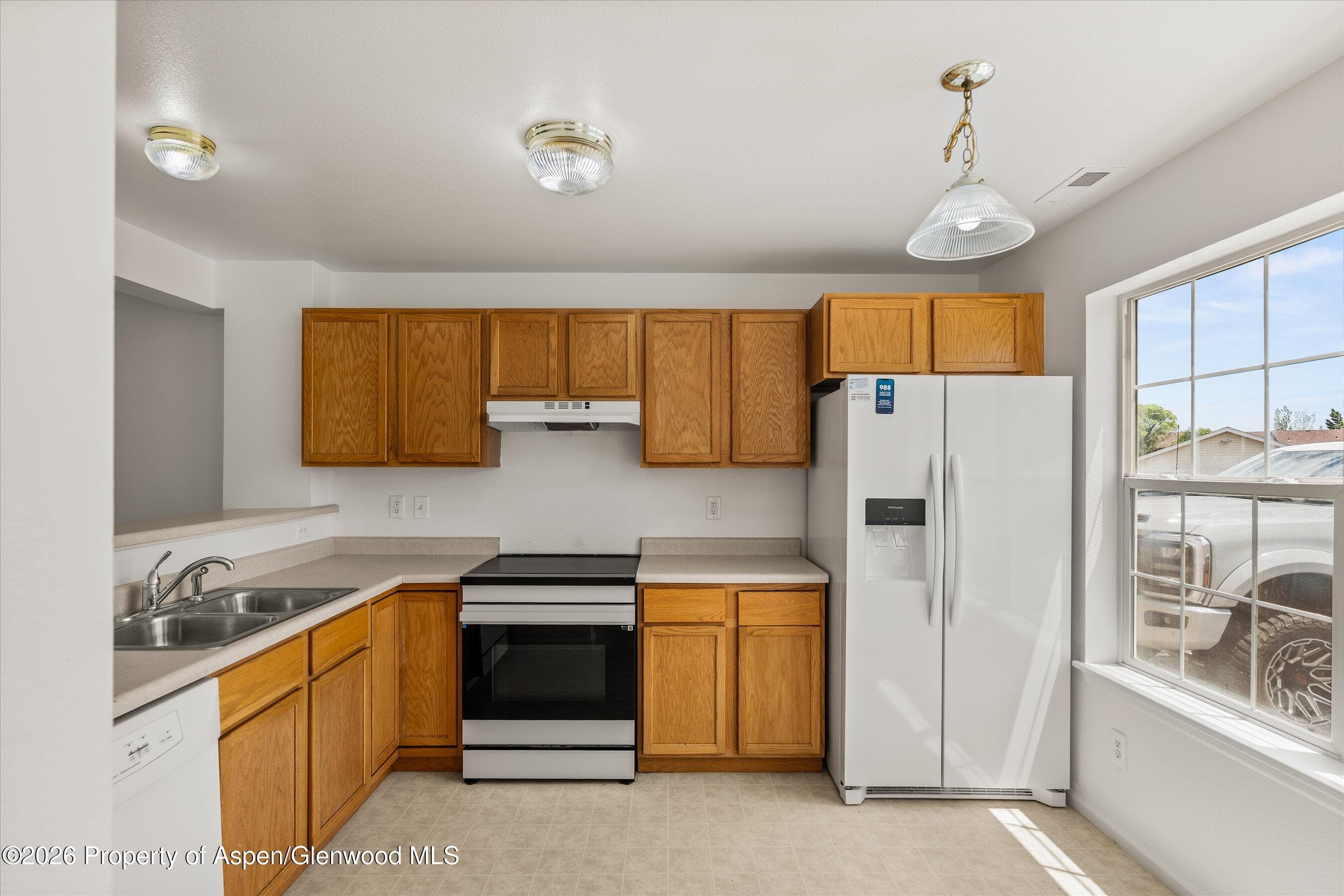 954 W 24th Street, Rifle, CO 81650 - Photo 4
