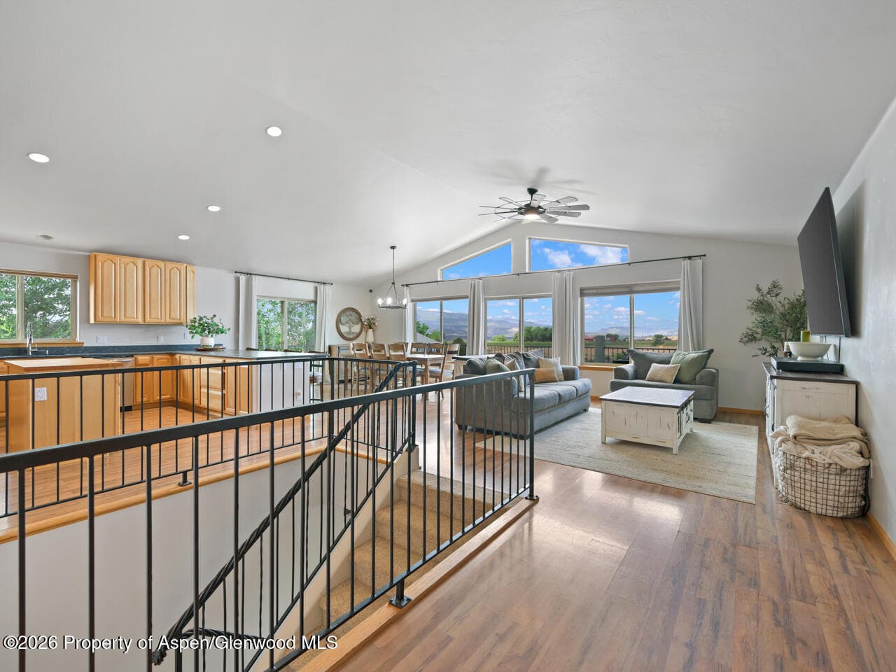 433 Eagles View Court, Silt, CO 81652 - Photo 2