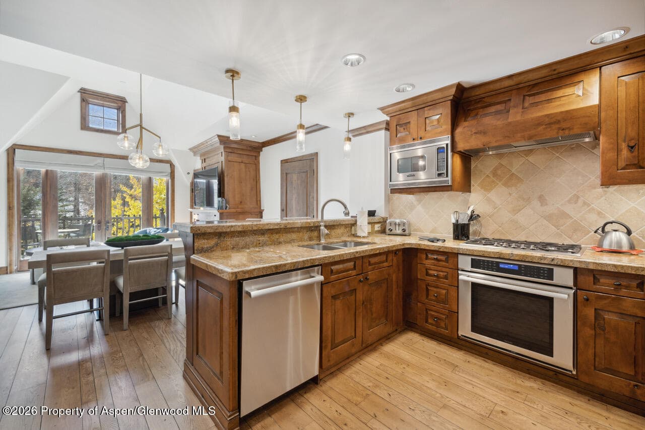 415 E Dean St. #32, Wk 9, Aspen, CO 81611 - Photo 8