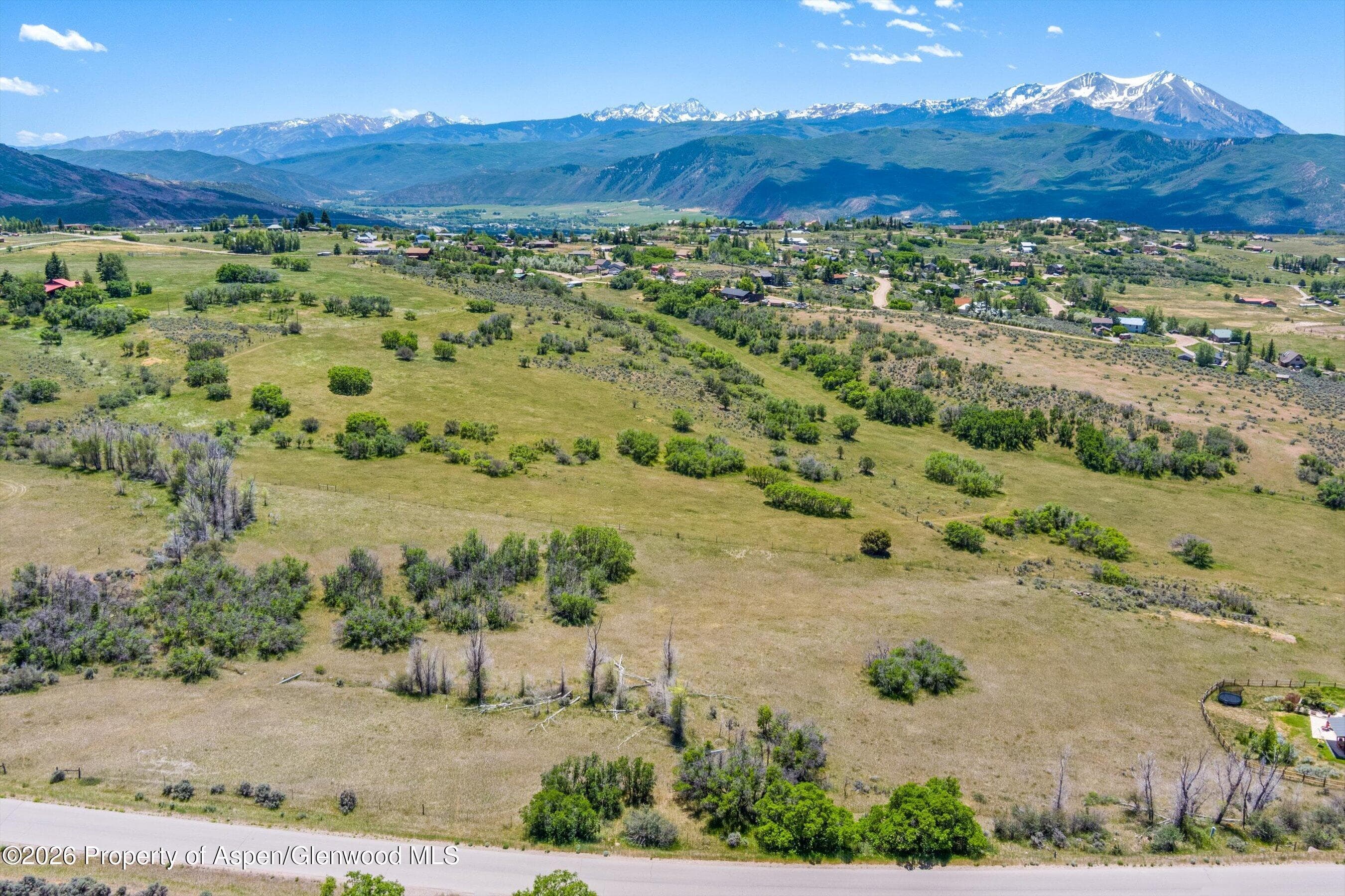 306 Green Meadow Drive, Carbondale, CO 81623 - Photo 5