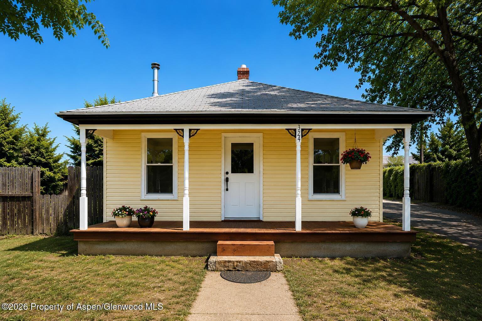 324 E 7th Street, Rifle, CO 81650 - Photo 1
