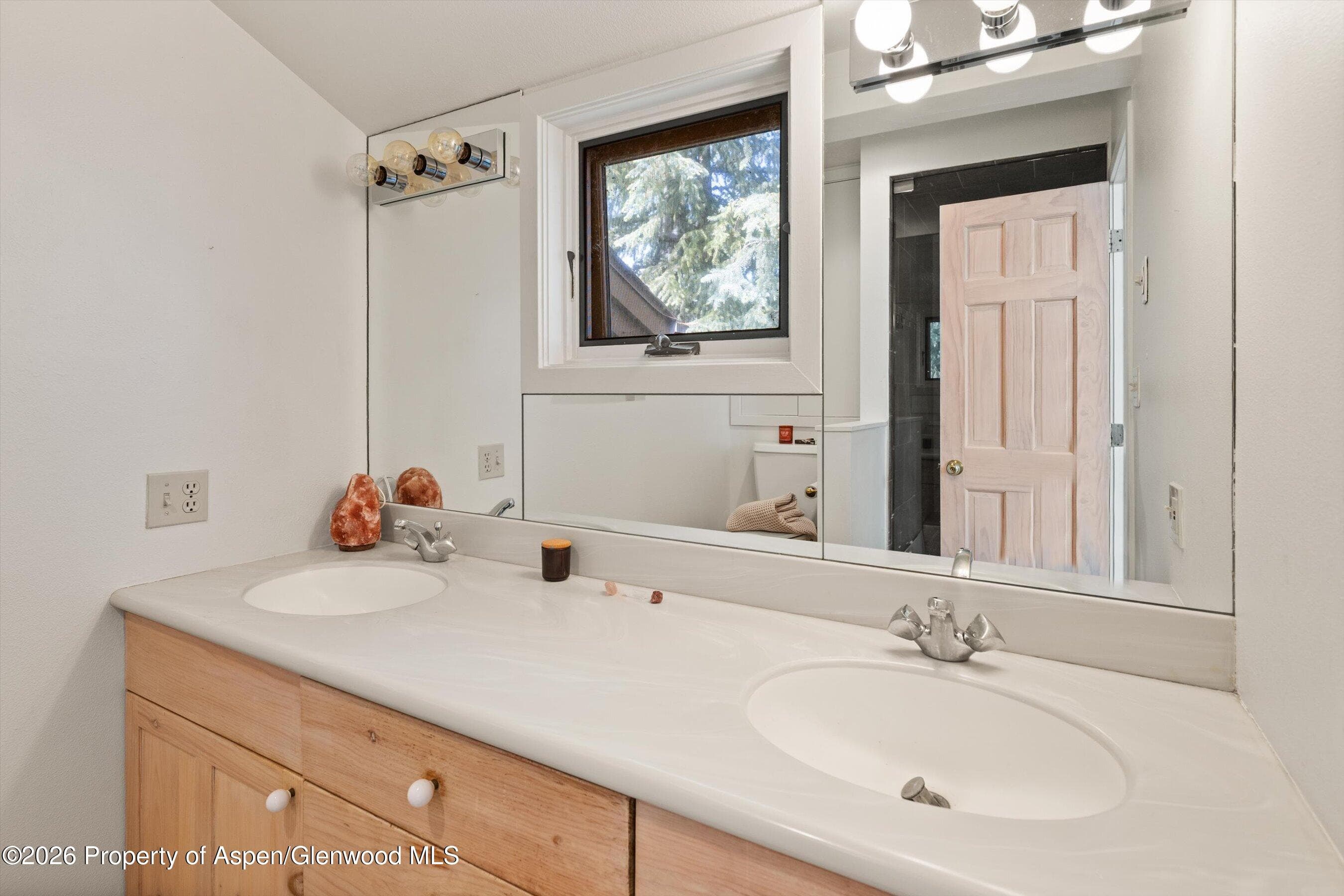 100 N Eigth Street 24, Aspen, CO 81611 - Photo 19