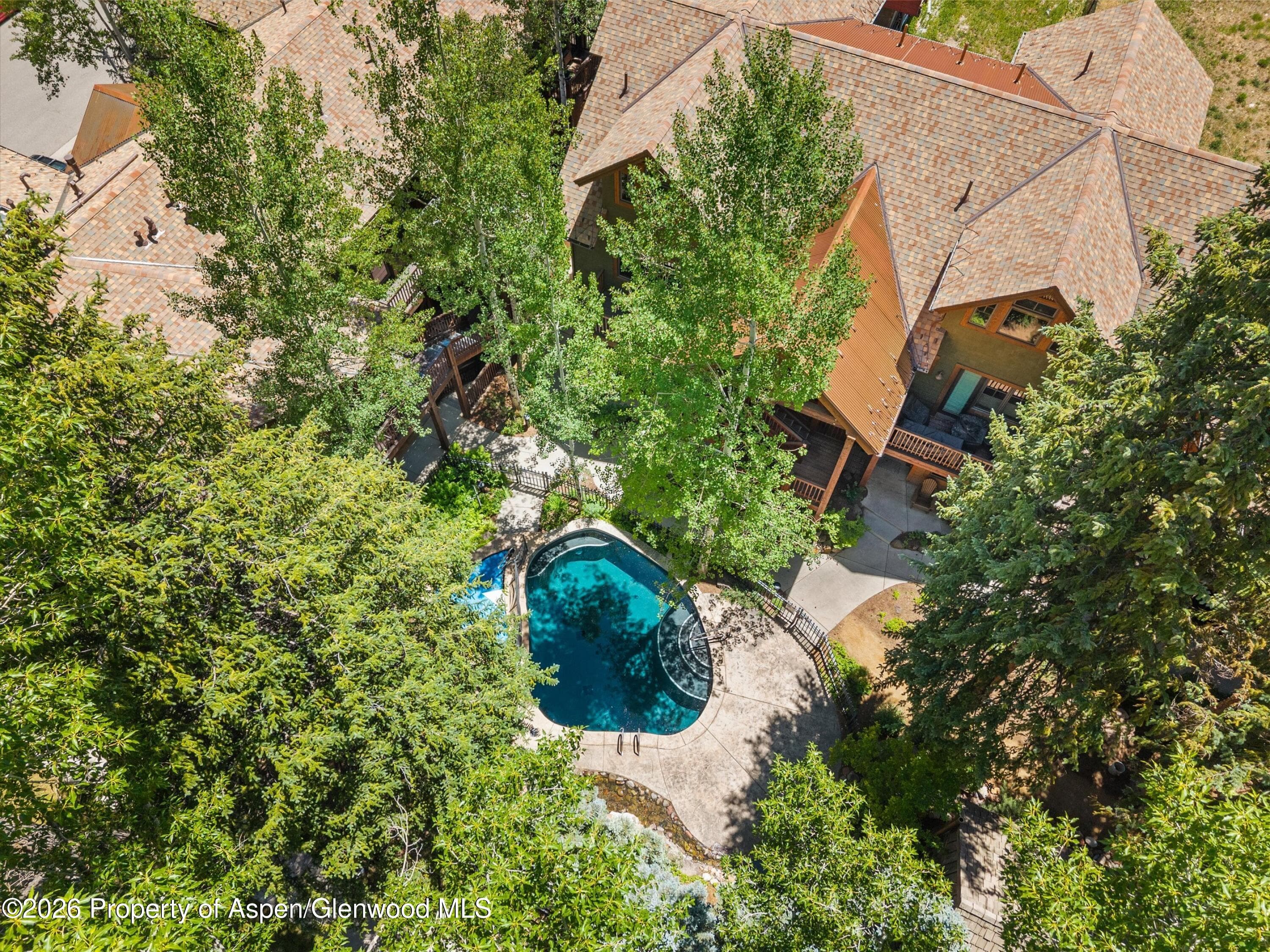 503 W Main Street B202, Aspen, CO 81611 - Photo 33