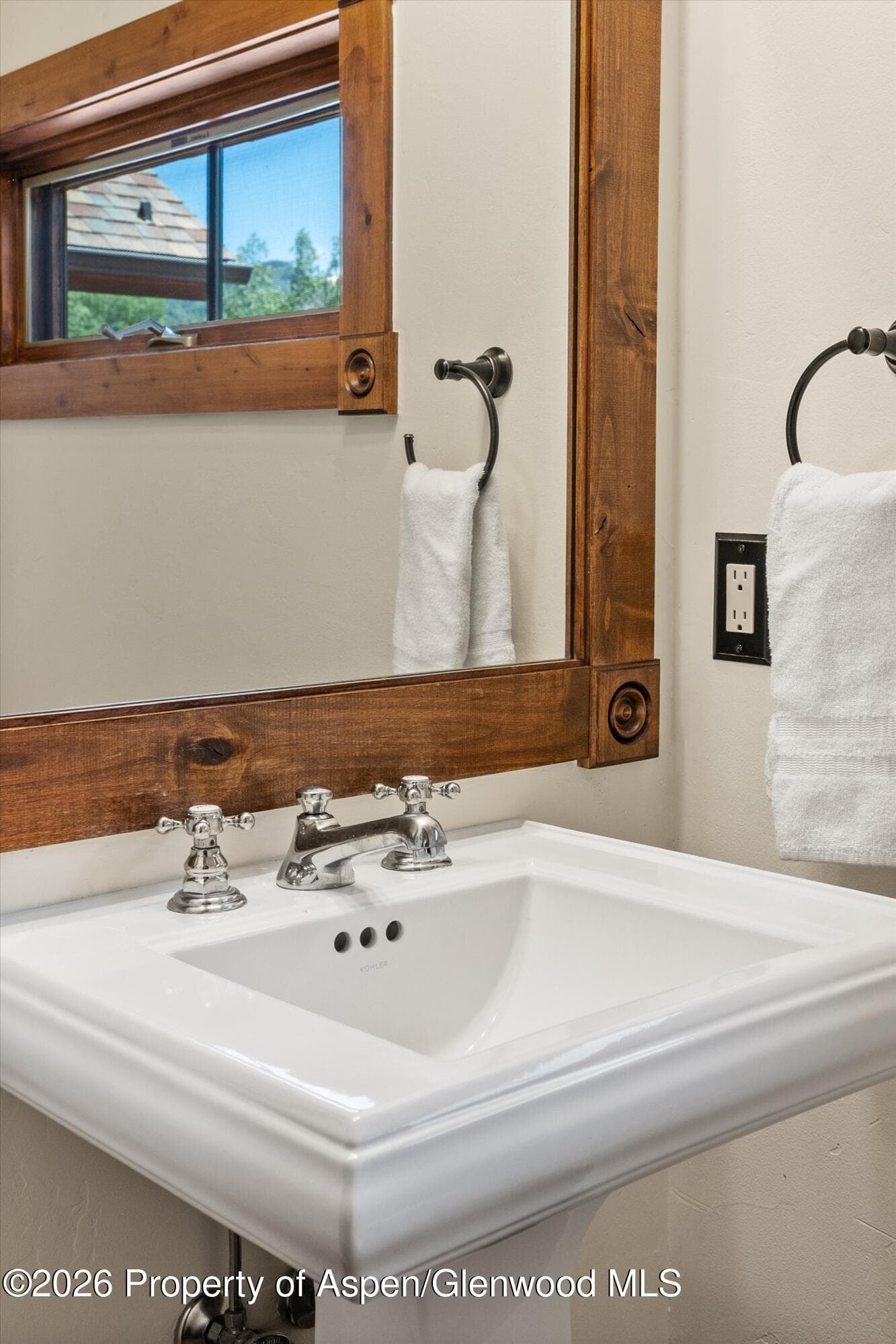 503 W Main Street B202, Aspen, CO 81611 - Photo 19