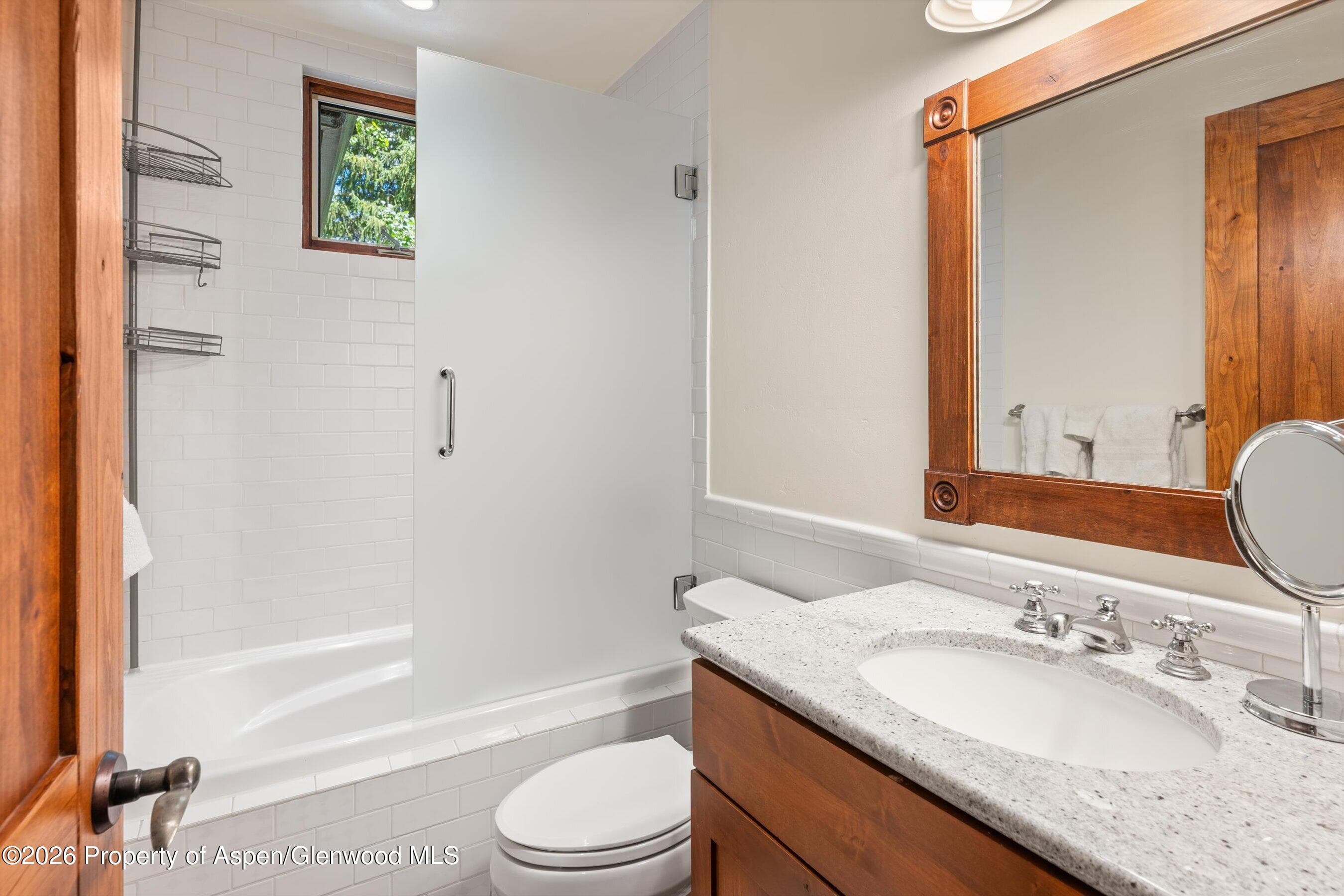 503 W Main Street B202, Aspen, CO 81611 - Photo 27