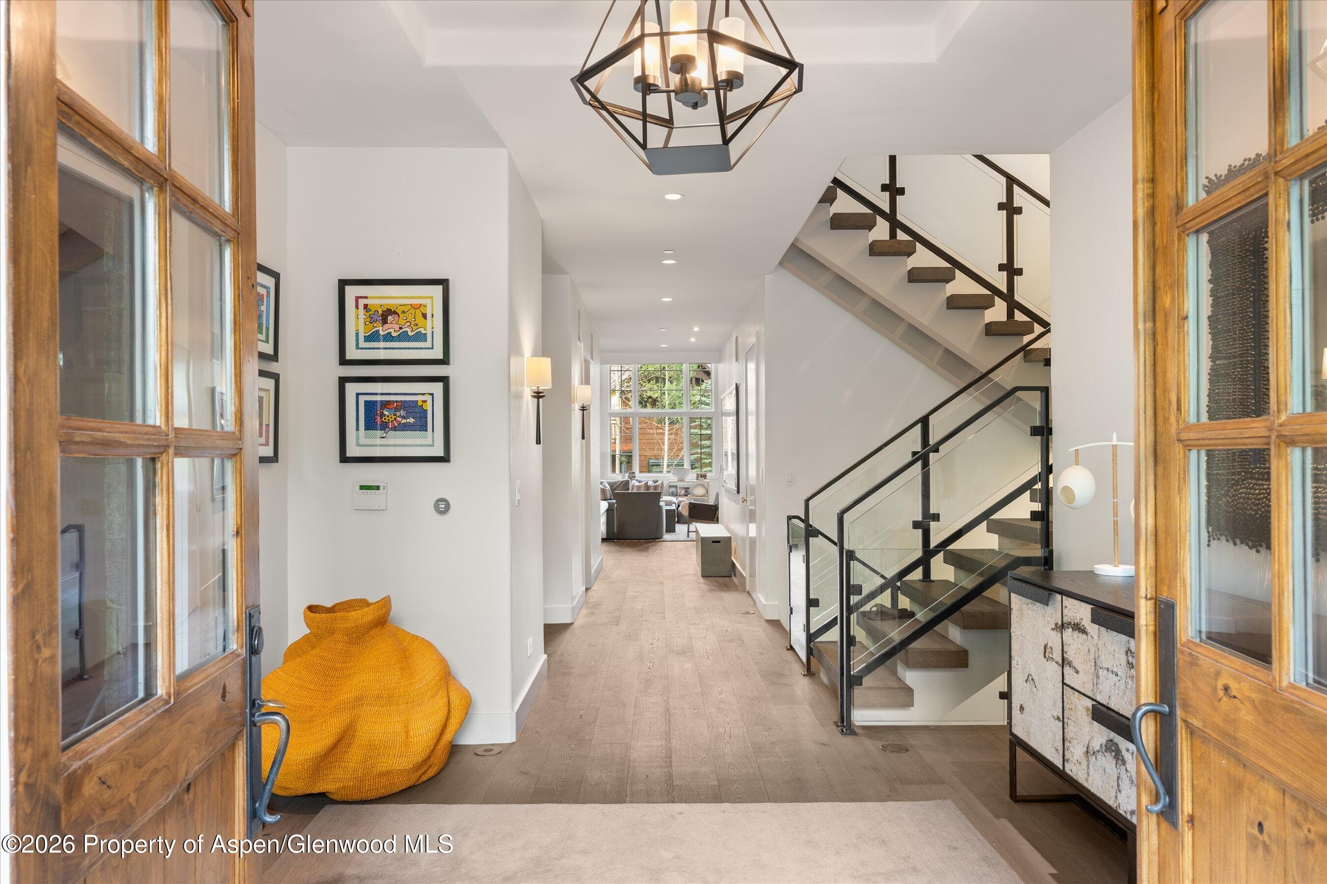 87 Thunderbowl Lane 7, Aspen, CO 81611 - Photo 2