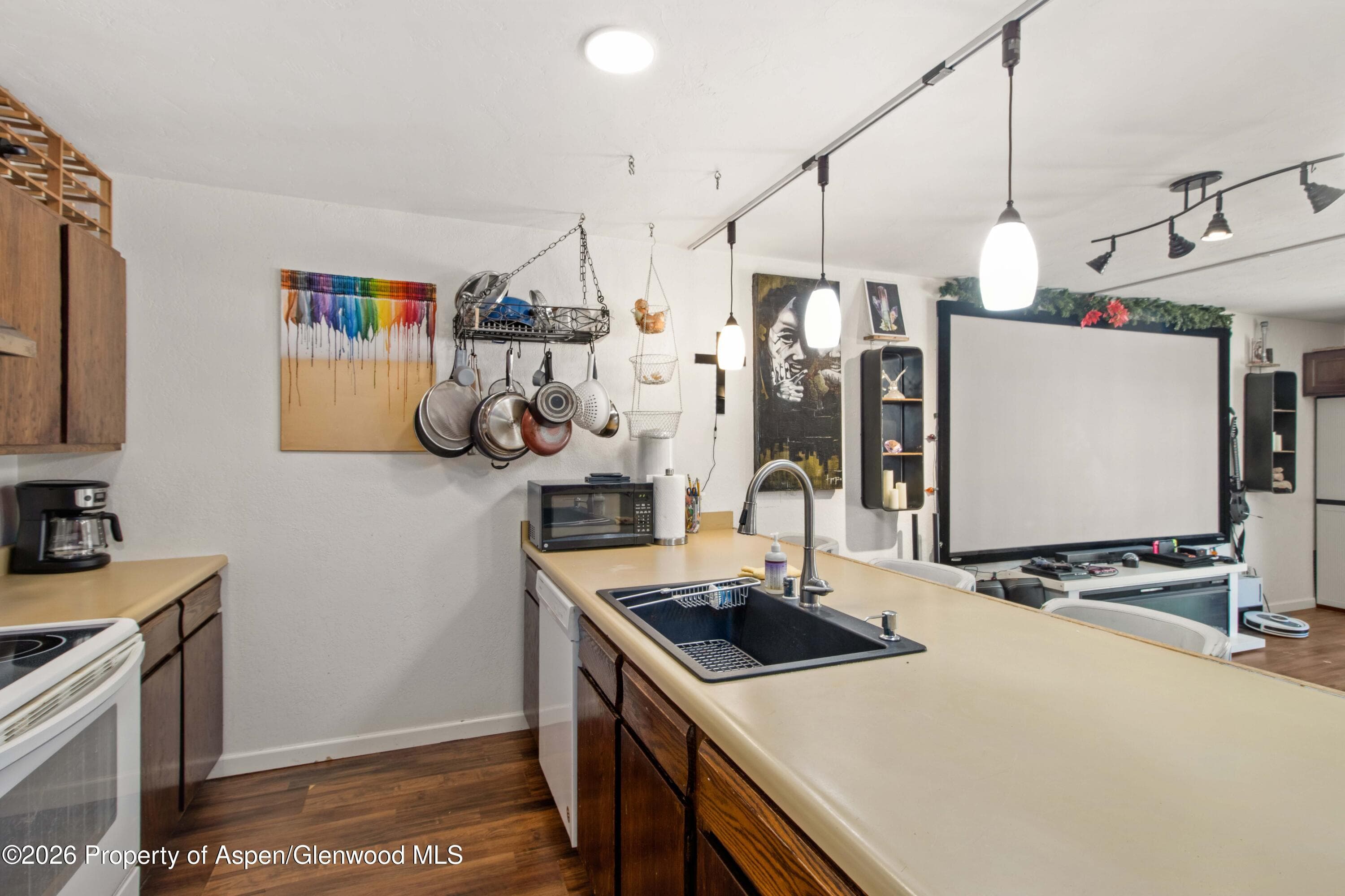 2015 Blake Avenue 16, Glenwood Springs, CO 81601 - Photo 3