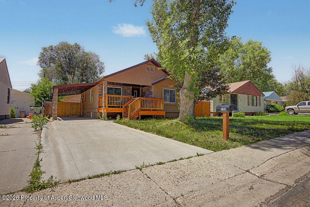 750 Pershing Street, Craig, CO 81625 - Photo 2