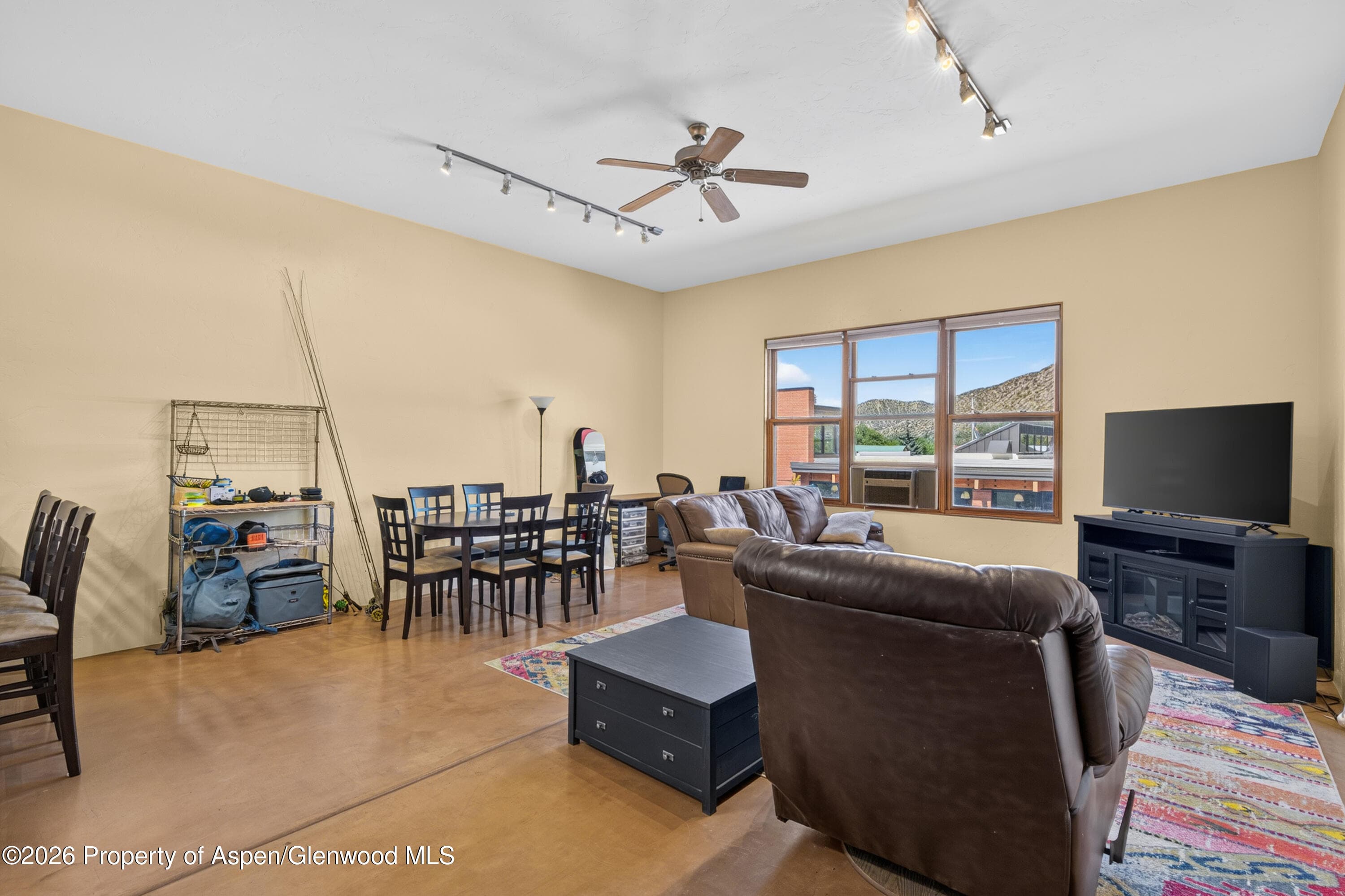 386 W Main Street 6, New Castle, CO 81647 - Photo 3