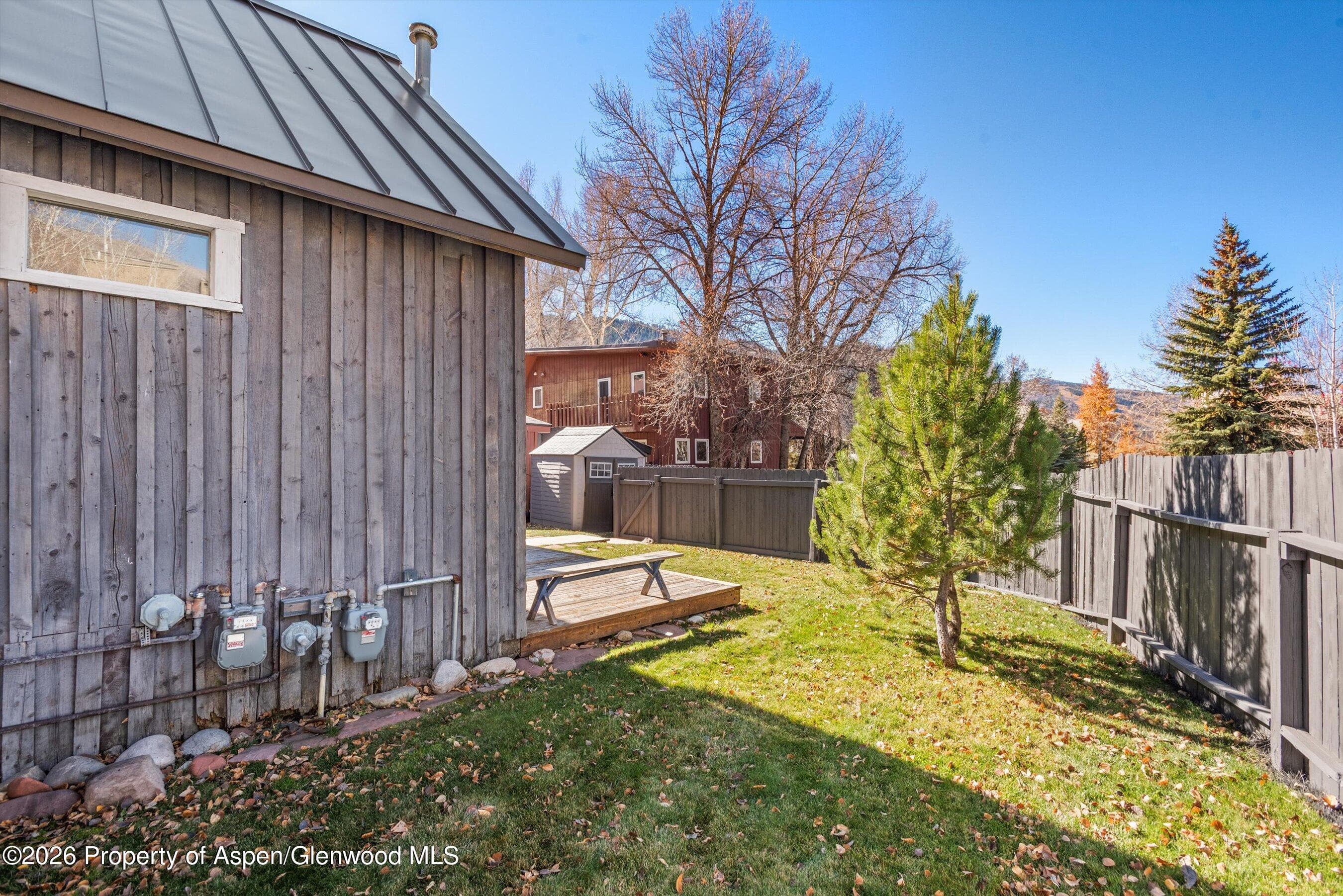 560 Spruce Street, Aspen, CO 81611 - Photo 2