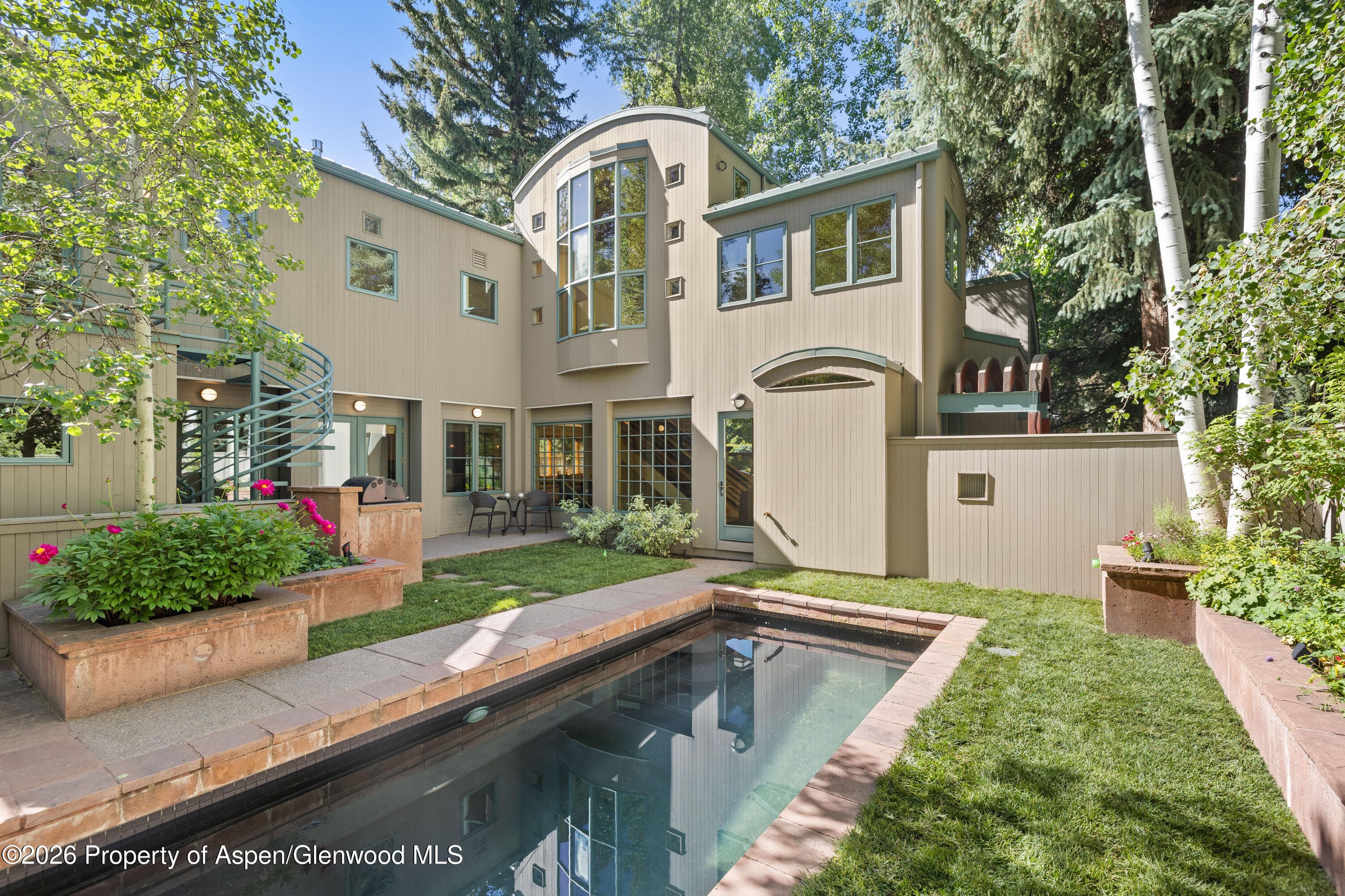 530 W Francis Street, Aspen, CO 81611 - Photo 4