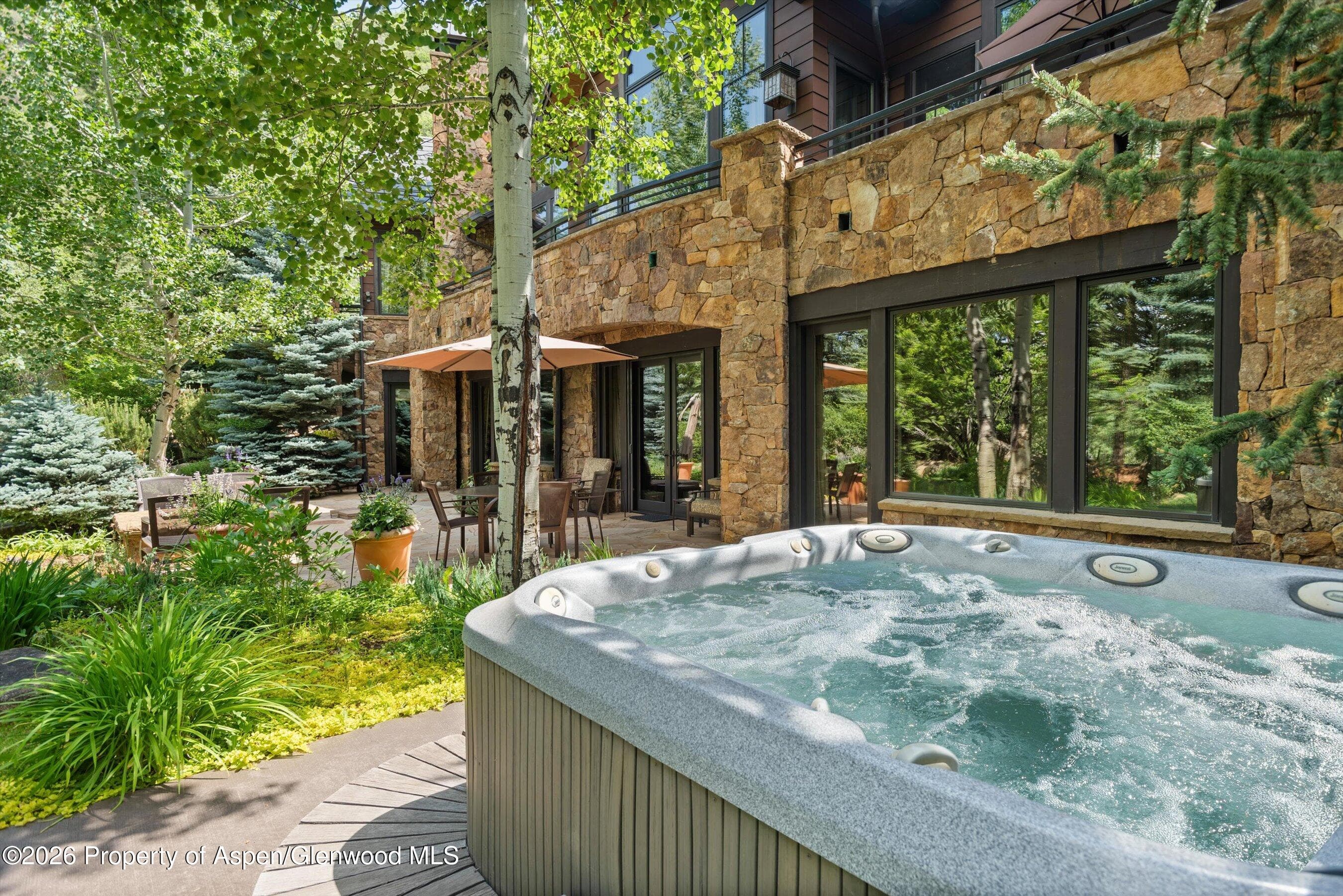 43001 E Highway 82, Aspen, CO 81611 - Photo 36