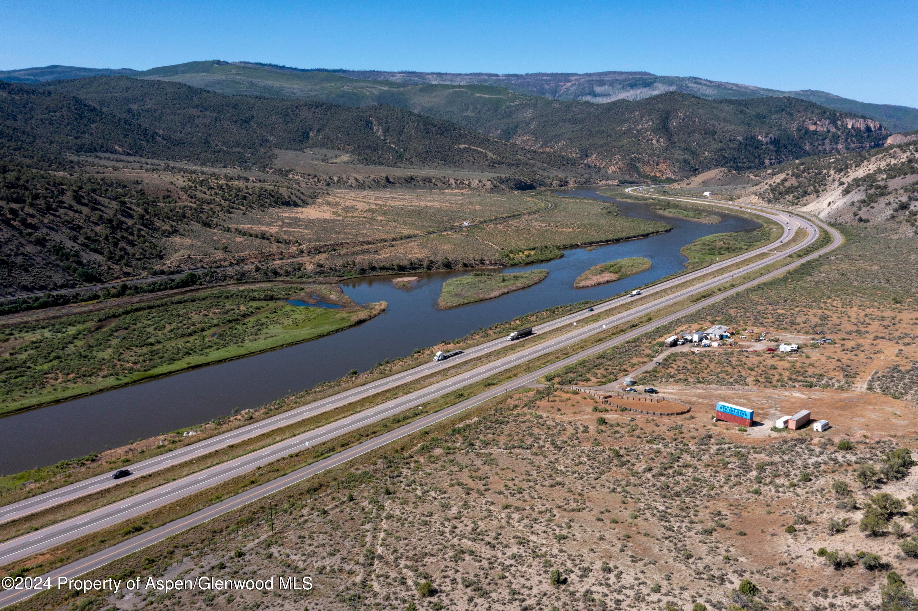 1405 Hwy 6, Gypsum, CO 81637 - Photo 10