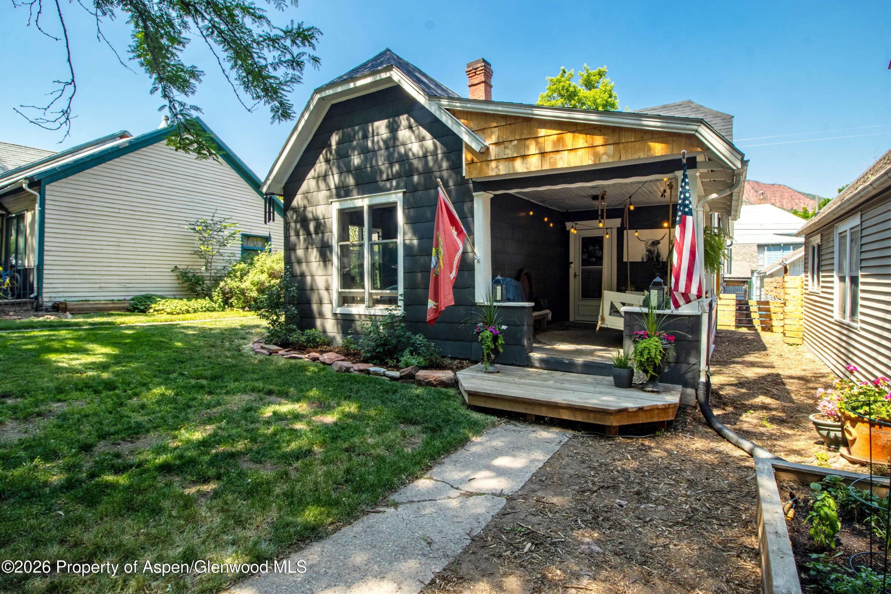 907 Blake Avenue, Glenwood Springs, CO 81601
