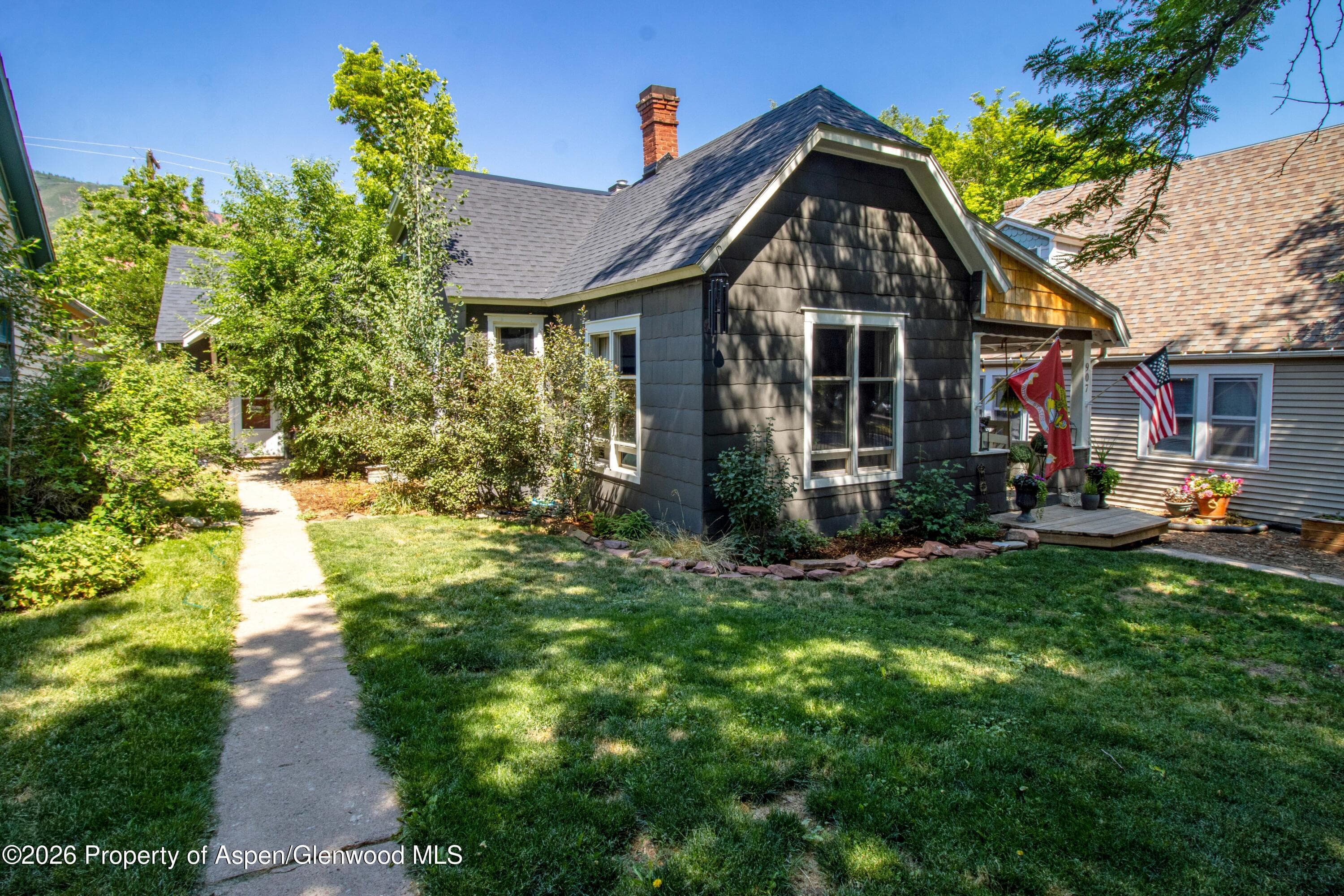 907 Blake Avenue, Glenwood Springs, CO 81601 - Photo 2