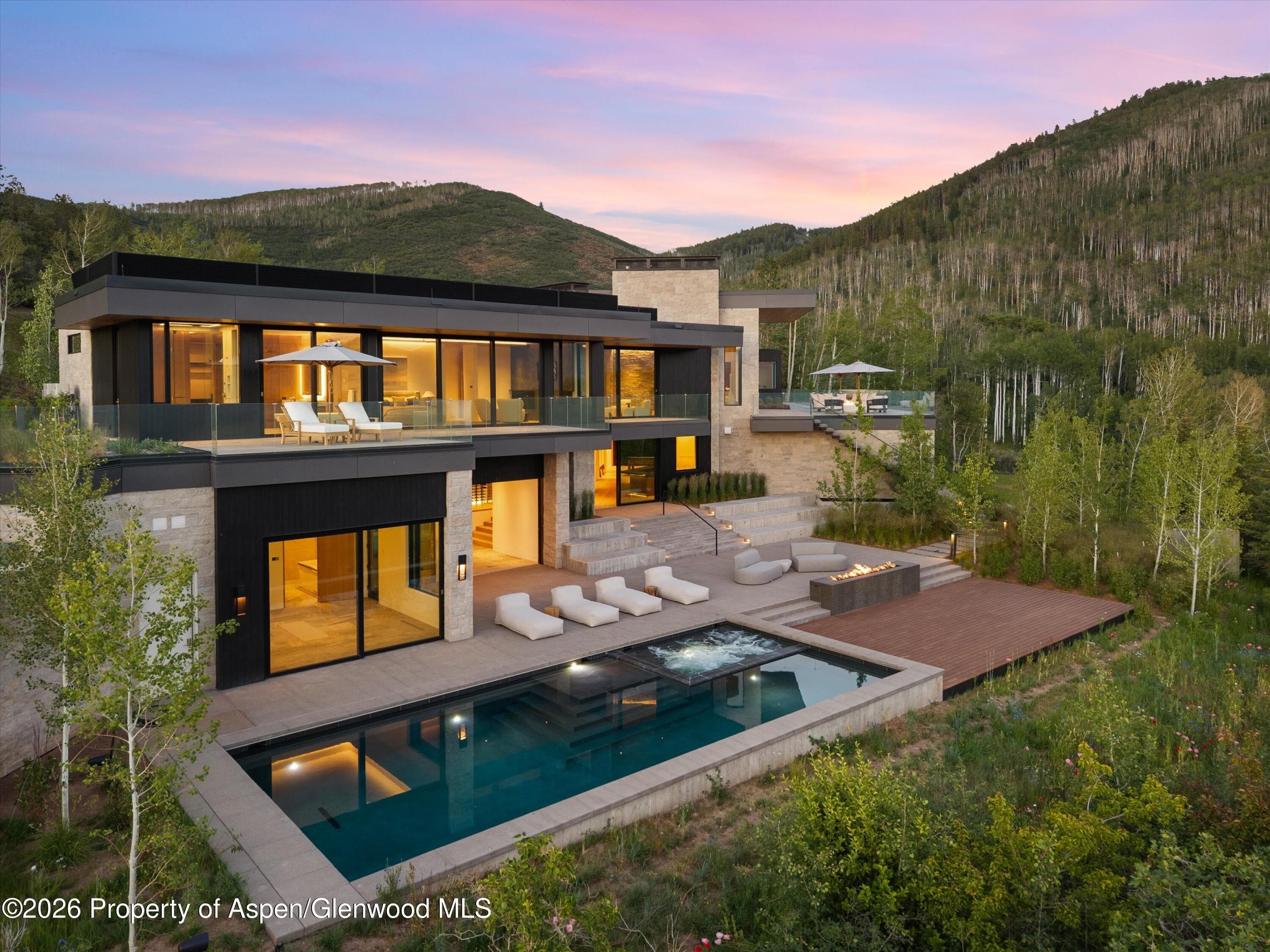 401 Carroll Drive - Photo 6