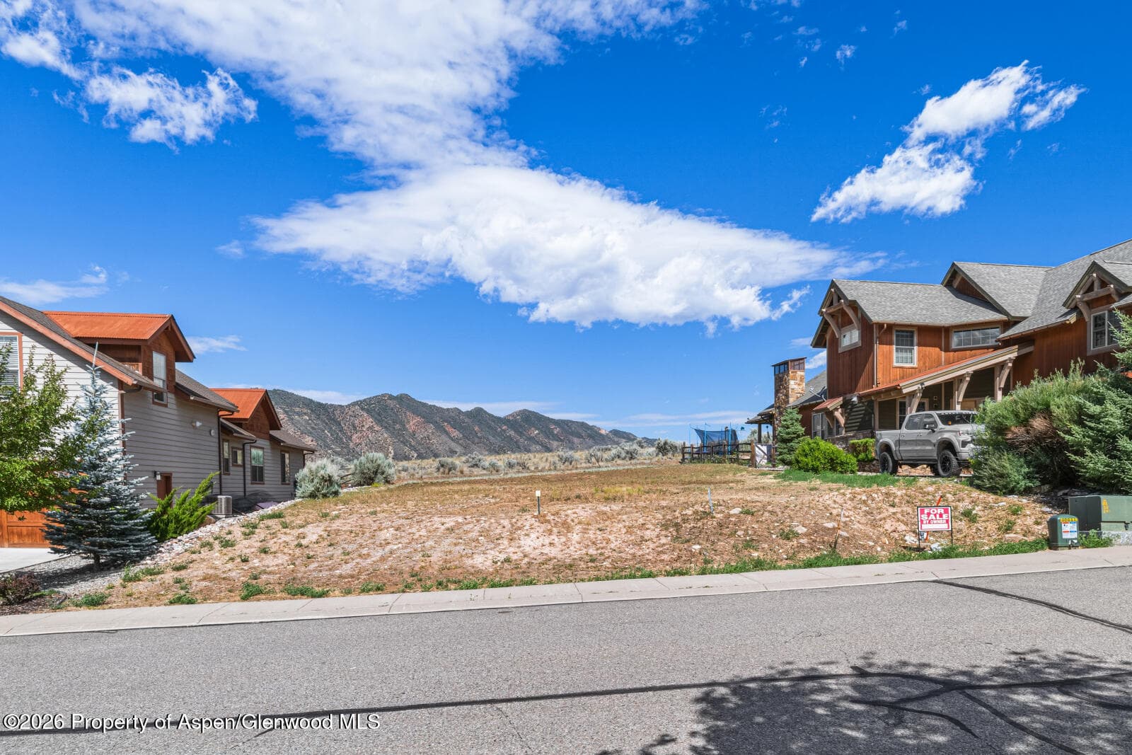 821 Ute Circle, New Castle, CO 81647 - Photo 6
