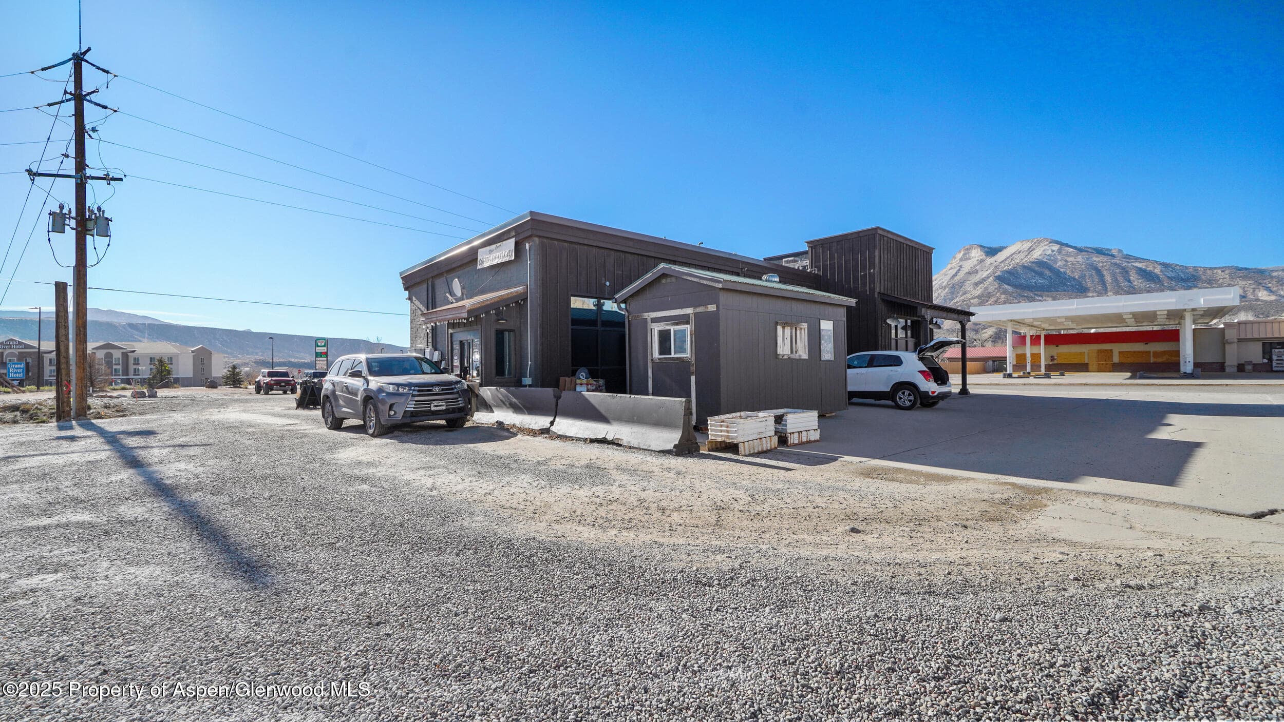 258 S Railroad Avenue, Parachute, CO 81635 - Photo 20