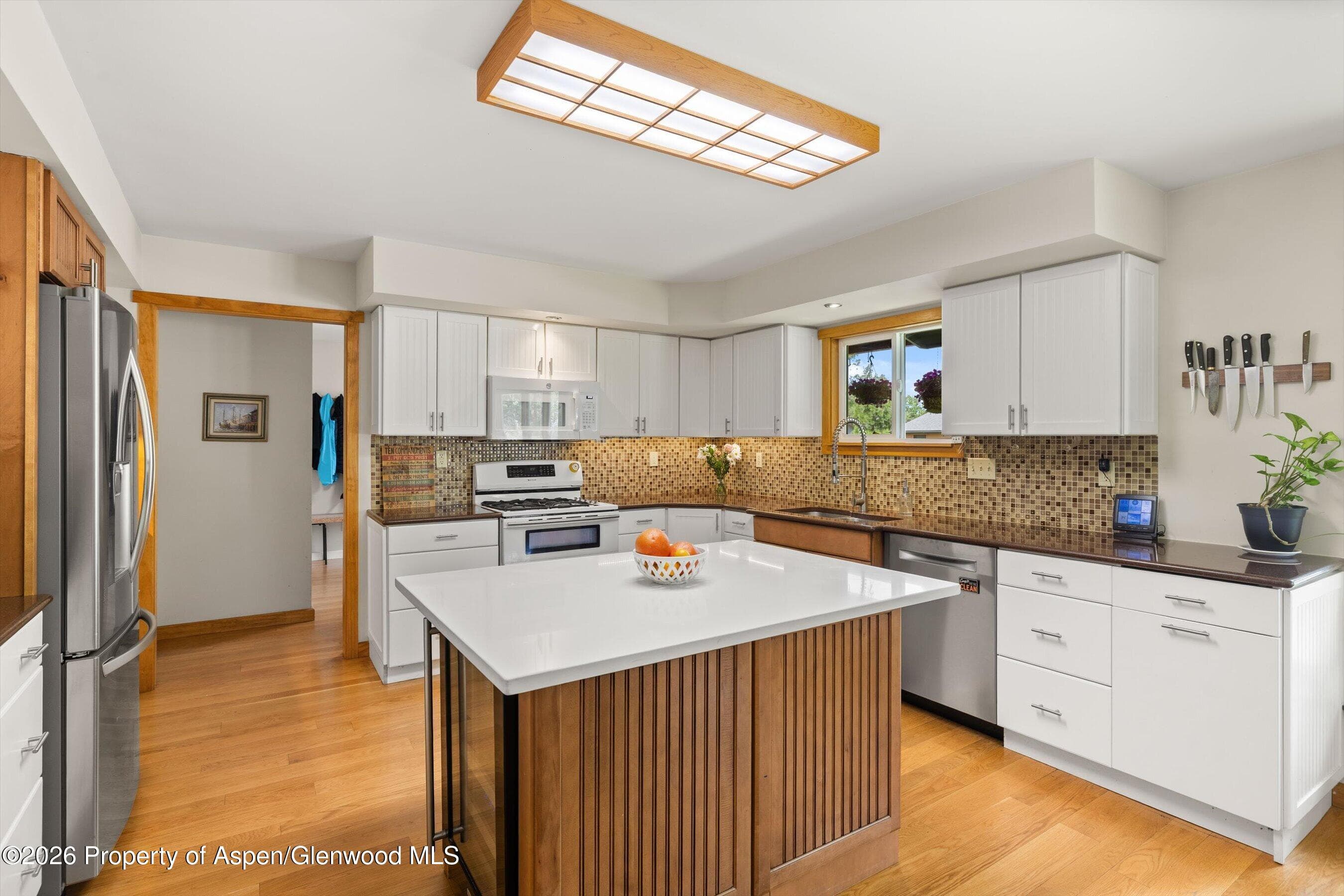 564 Grace Drive, Carbondale, CO 81623 - Photo 2