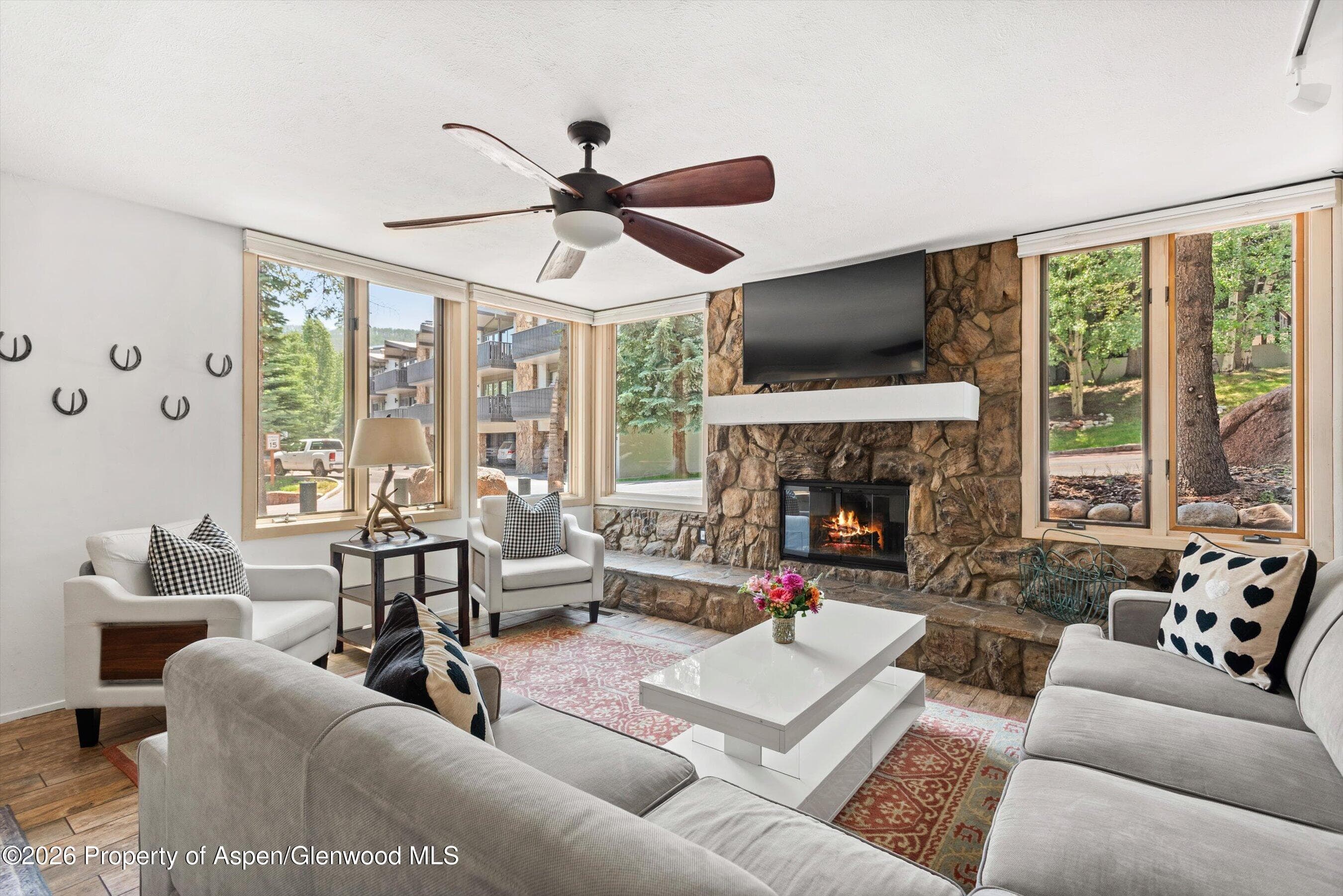 135 Carriage Way 7, Snowmass Village, CO 81615 - Photo 3