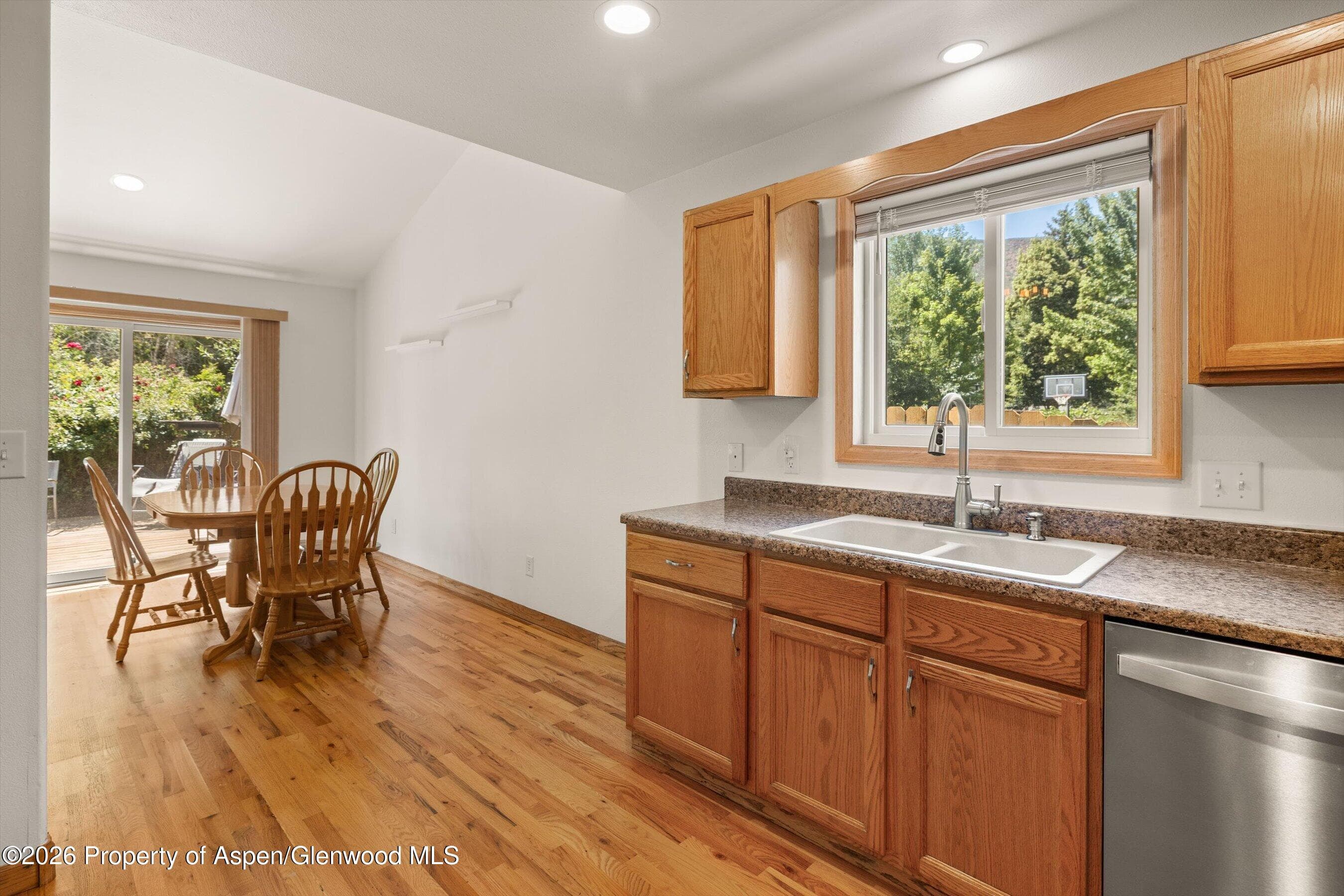 1064 Park West, Glenwood Springs, CO 81601 - Photo 8