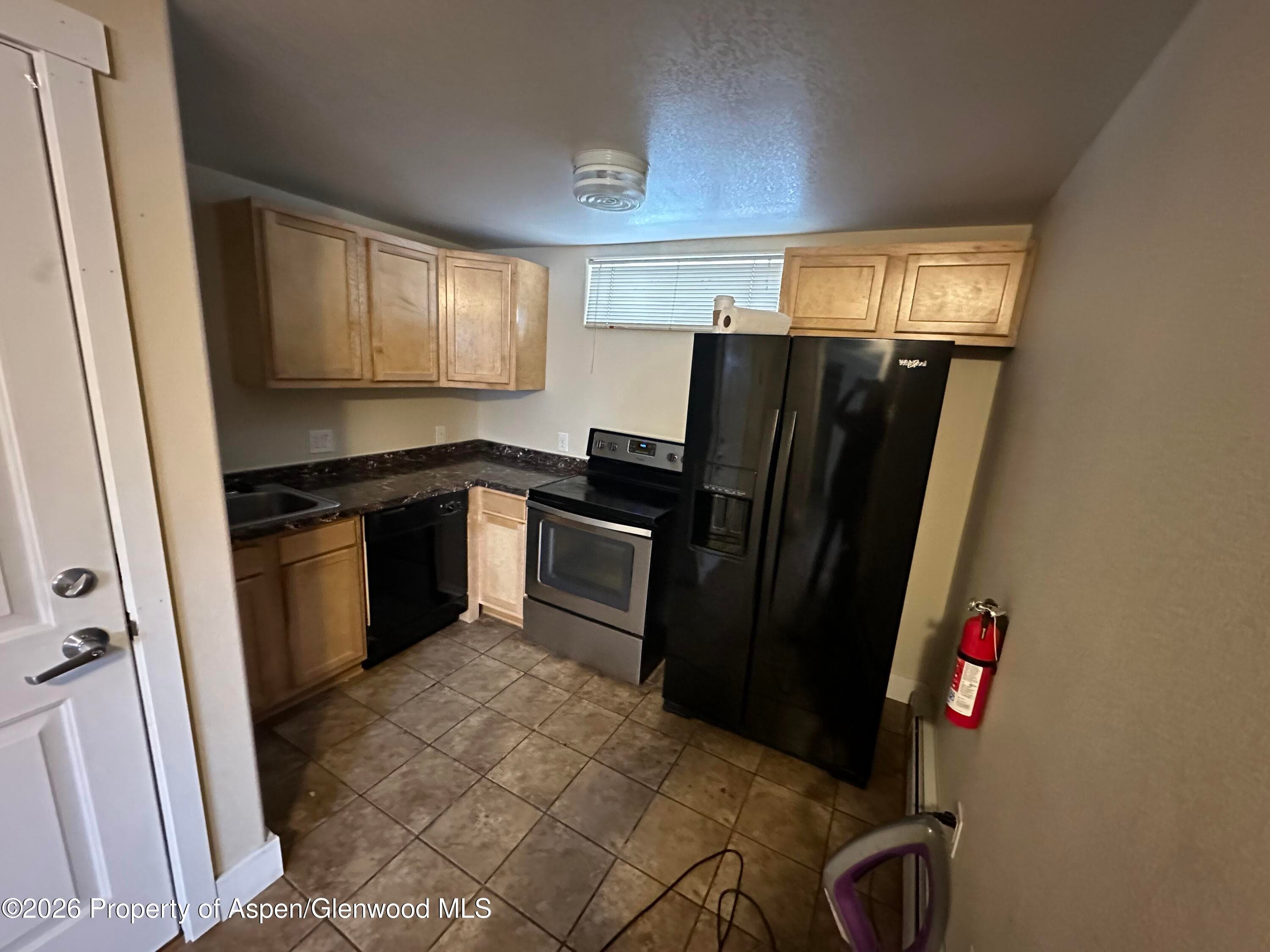 502 Taylor Street #8, Craig, CO 81625 - Photo 5