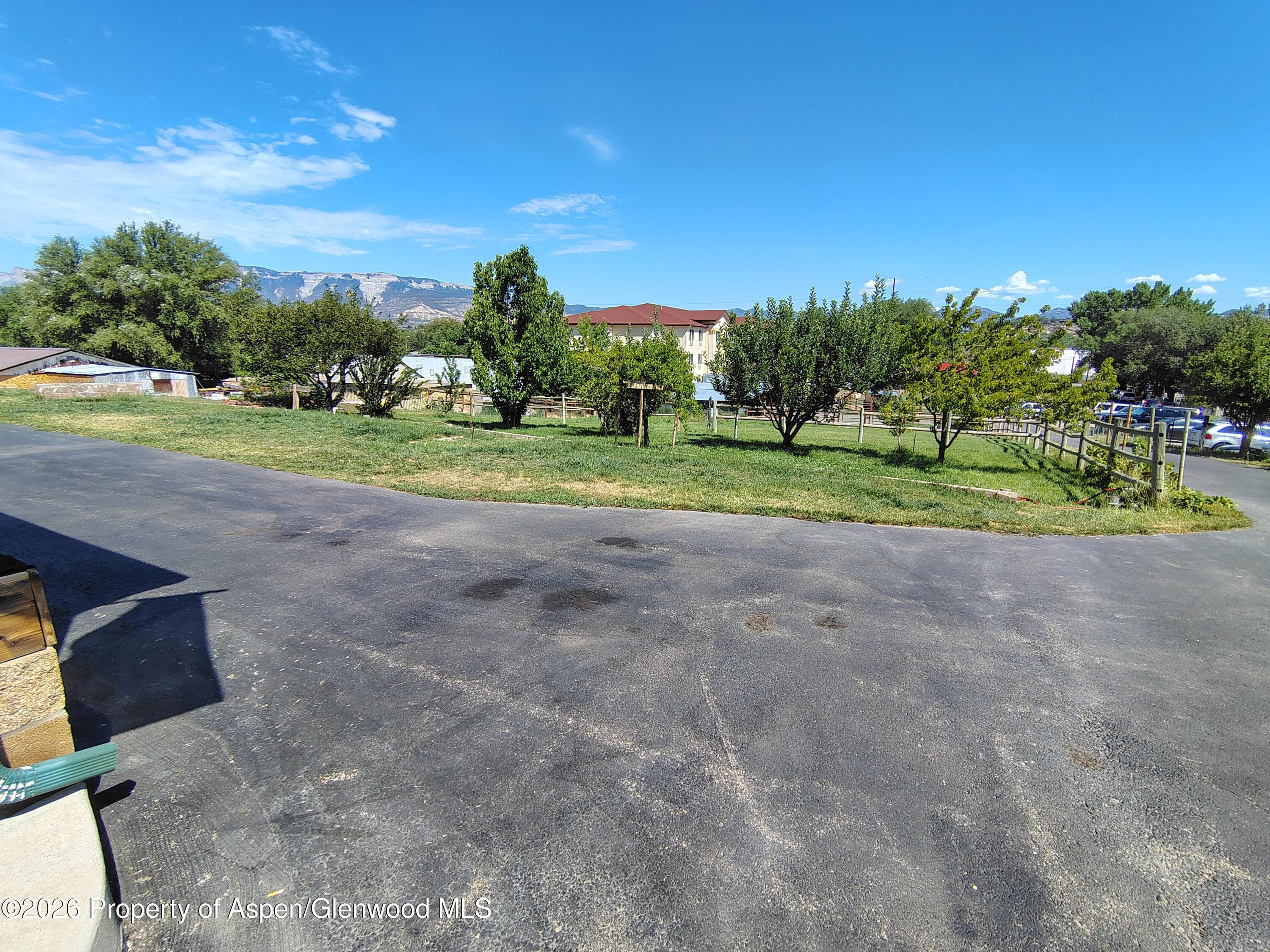 793 S Whiteriver Avenue, Rifle, CO 81650 - Photo 3
