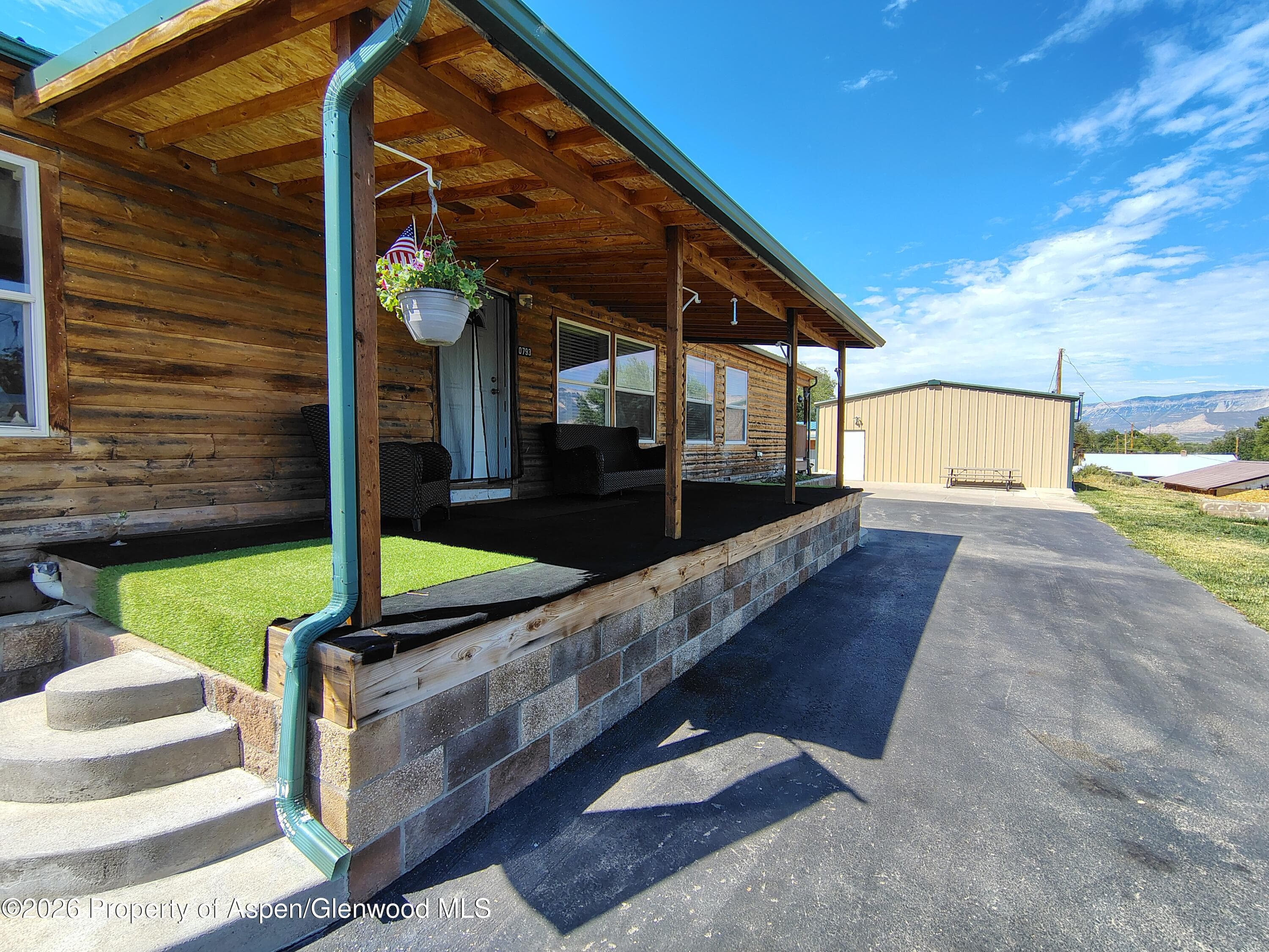 793 S Whiteriver Avenue, Rifle, CO 81650 - Photo 2