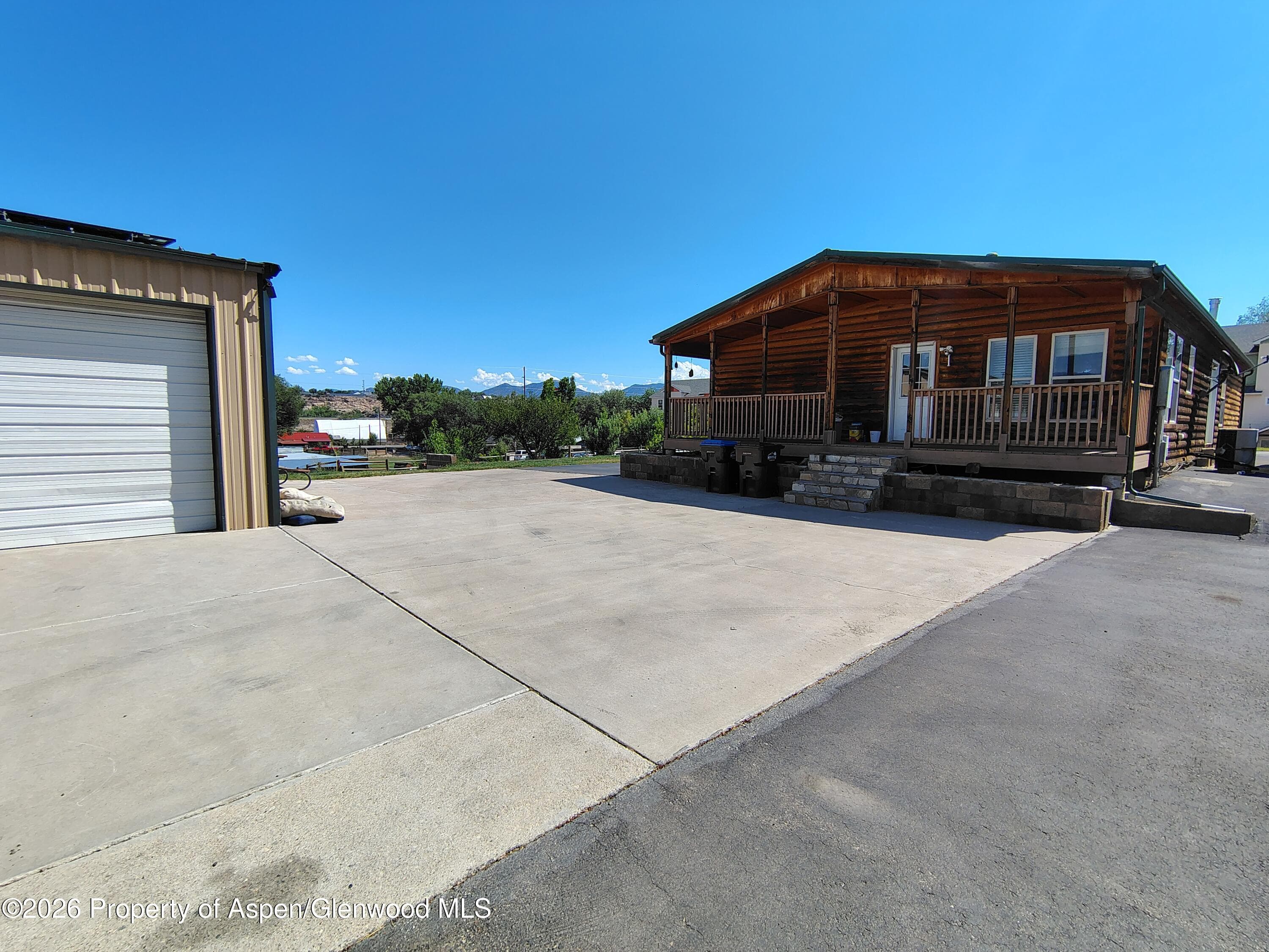 793 S Whiteriver Avenue, Rifle, CO 81650 - Photo 5
