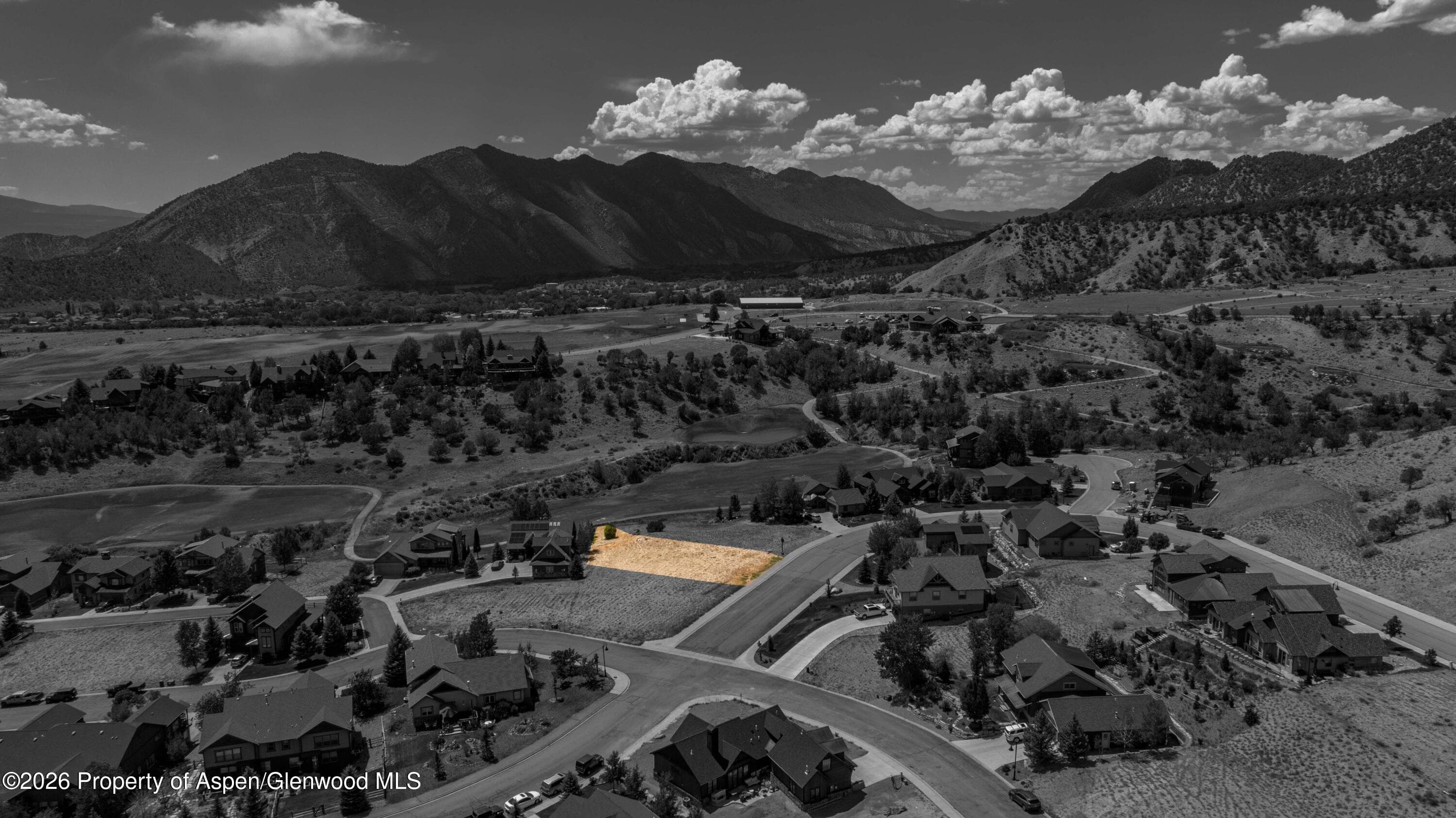 271 Deer Valley Drive, New Castle, CO 81647 - Photo 7