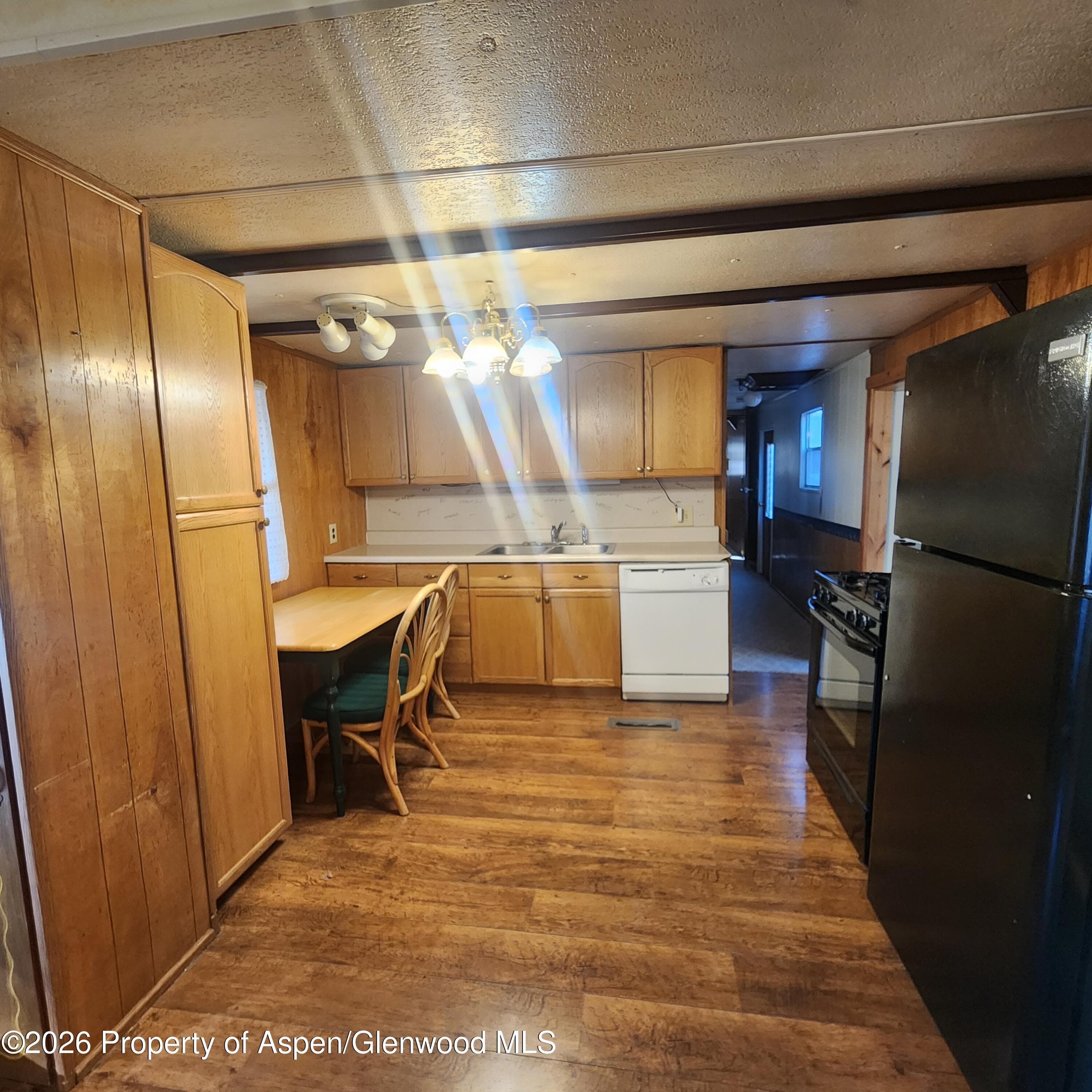 1345 E Victory Way, Craig, CO 81625 - Photo 10