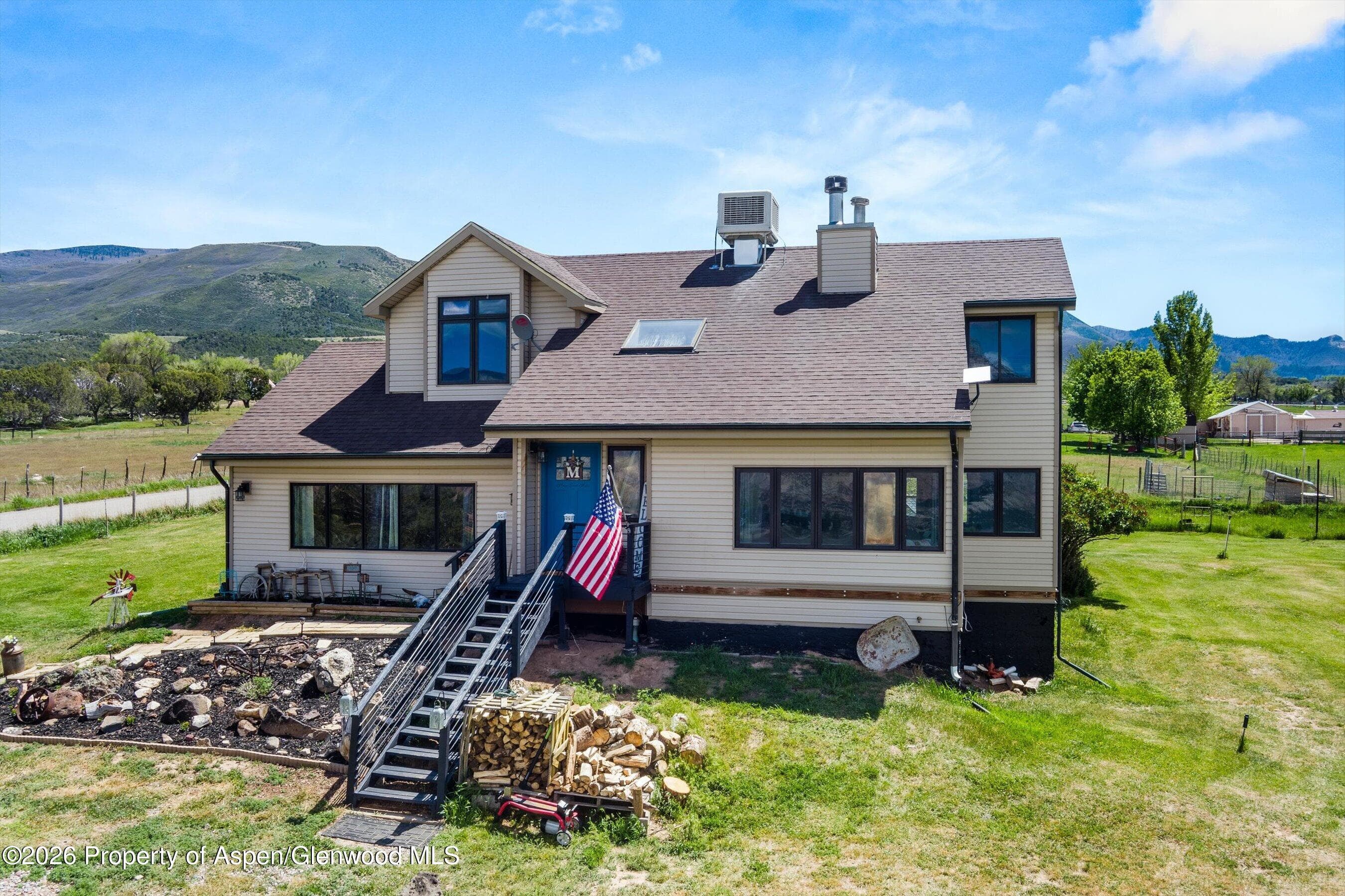 333 Co Rd 337, Parachute, CO 81635 - Photo 3
