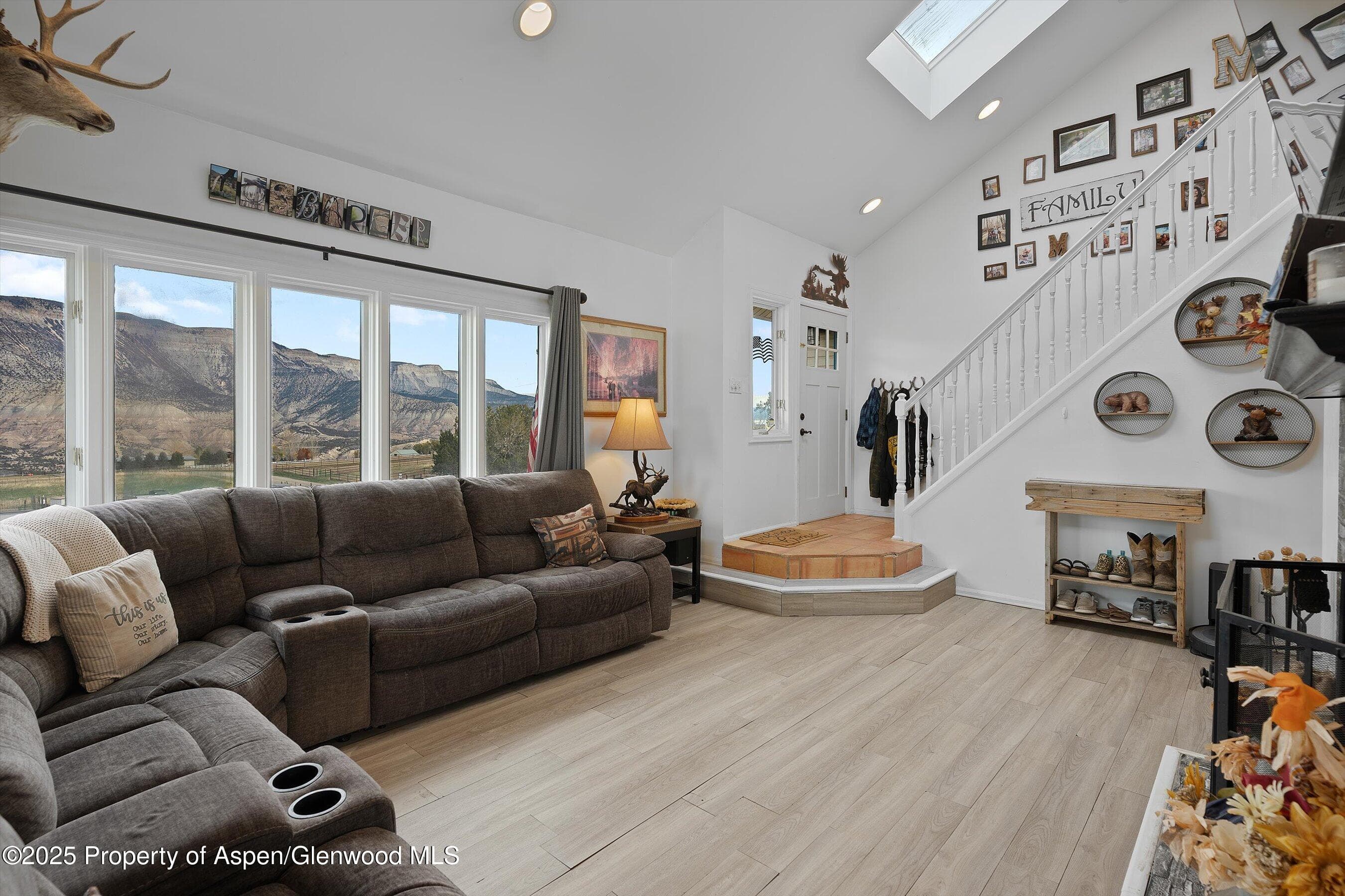 333 Co Rd 337, Parachute, CO 81635 - Photo 12