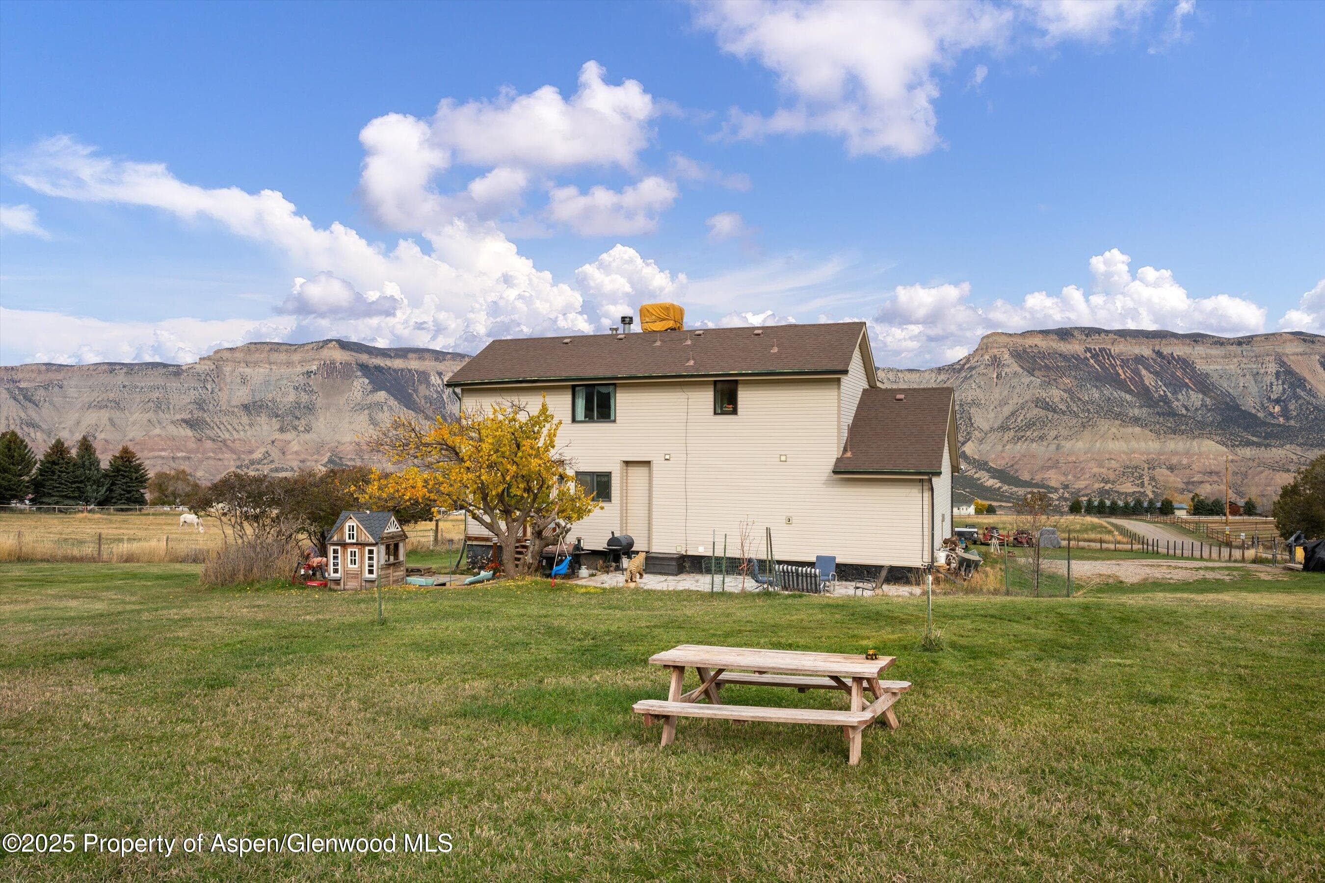 333 Co Rd 337, Parachute, CO 81635 - Photo 36