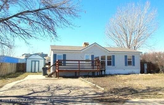 988 Sequoia Avenue, Craig, CO 81625 - Photo 2