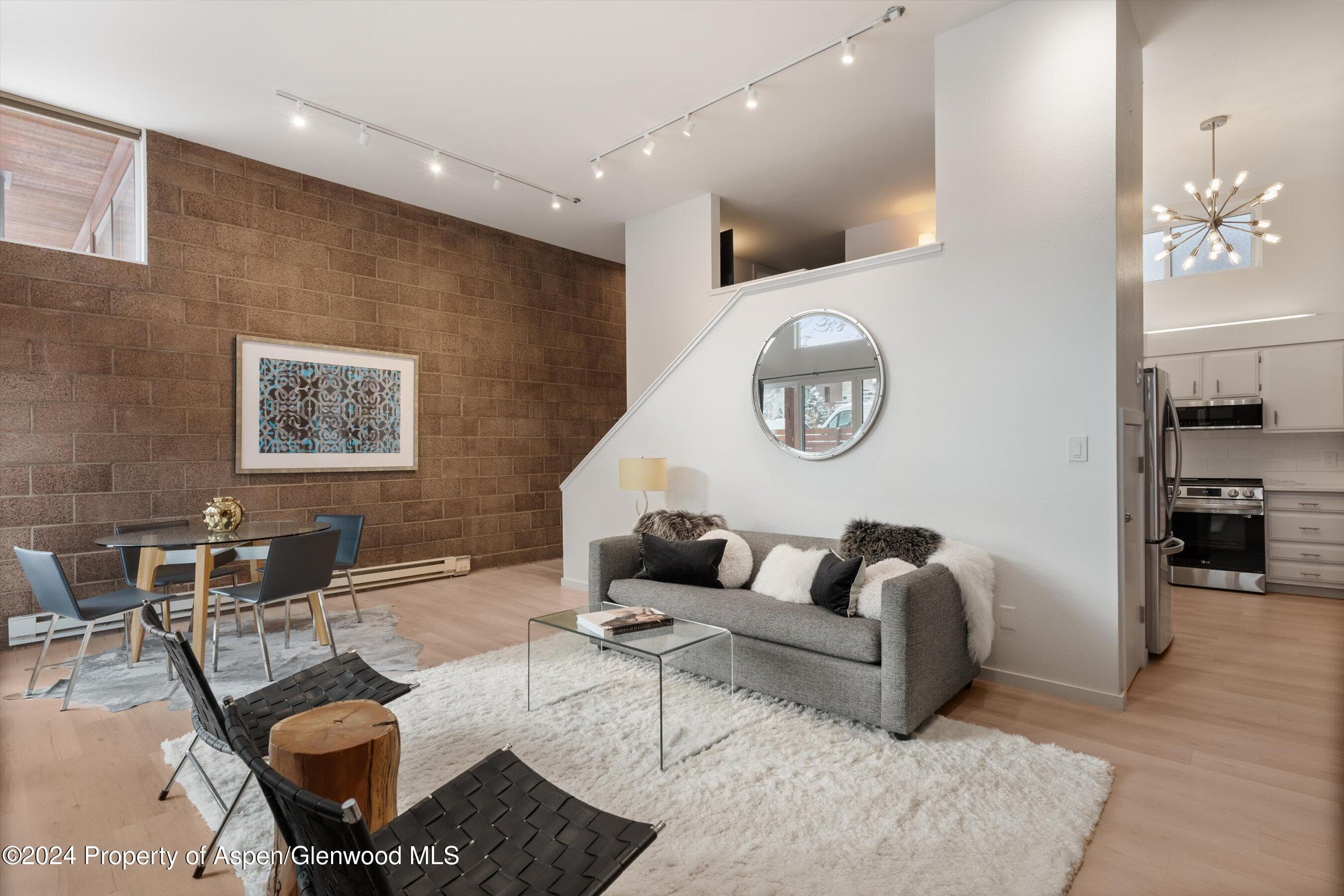 311 S Aspen Street 2, Aspen, CO 81611 - Photo 5